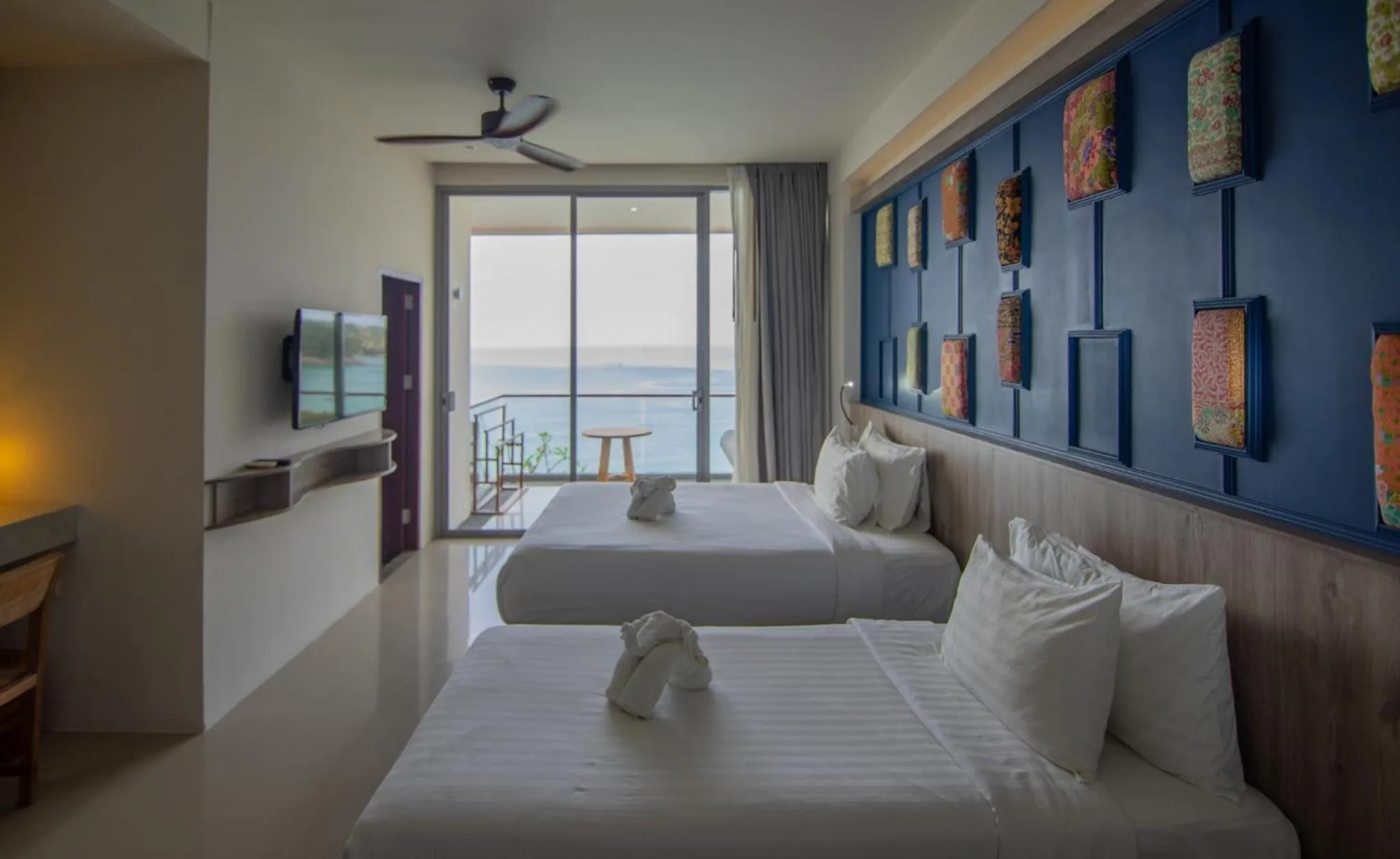 Photo of the whole room, Bed in Norn Talay Surin Beach Phuket
