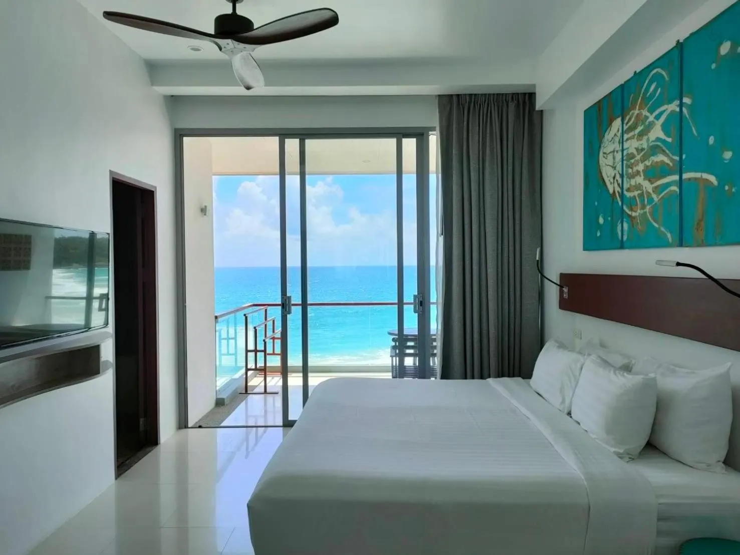 Bed in Norn Talay Surin Beach Phuket