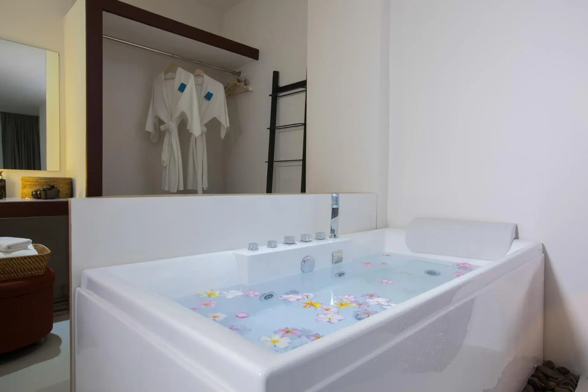 Suite with Sea View in Norn Talay Surin Beach Phuket Suite with Sea View in Norn Talay Surin Beach Phuket