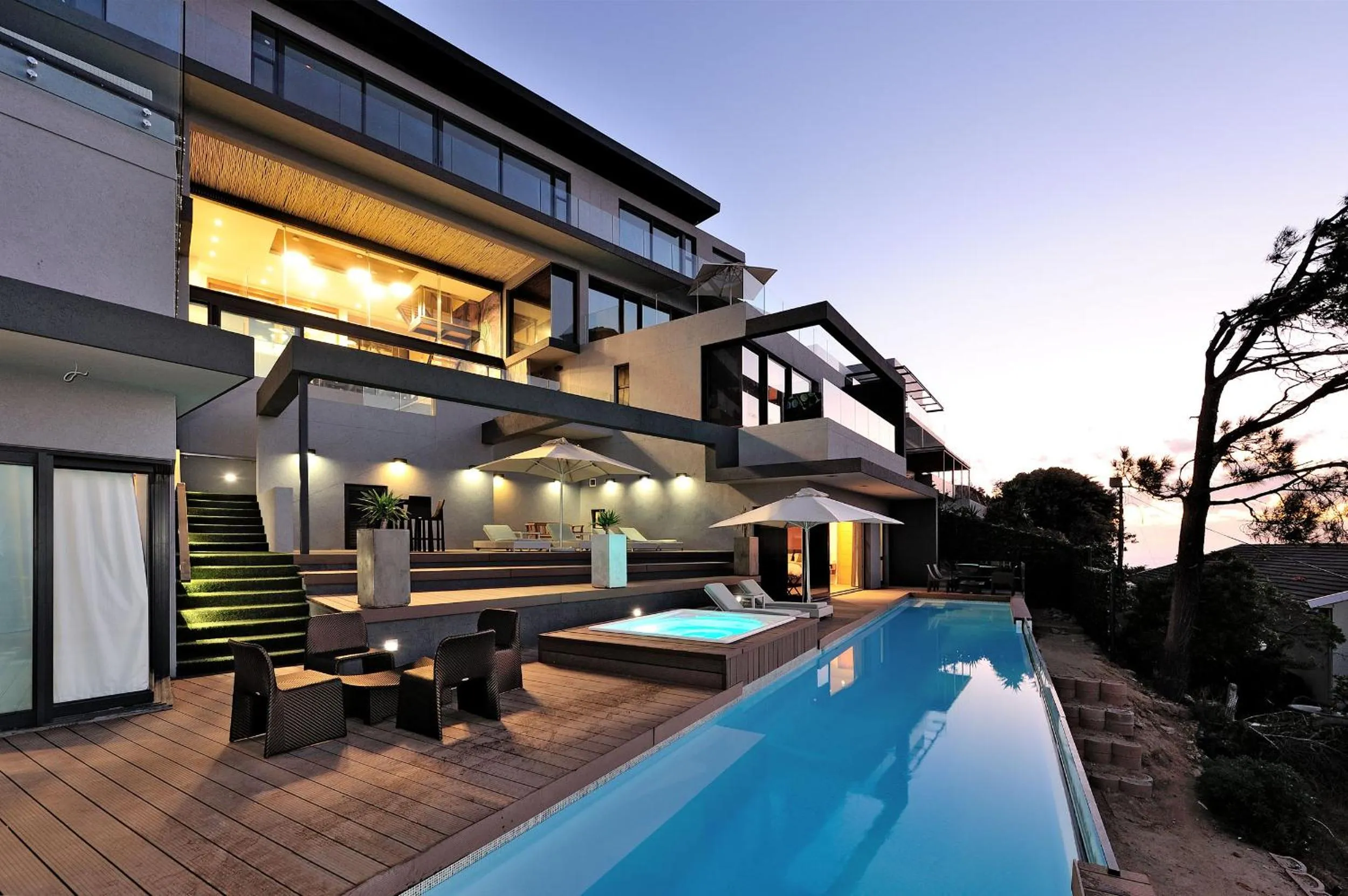 Pool view in Sea Star Rocks Boutique Hotel