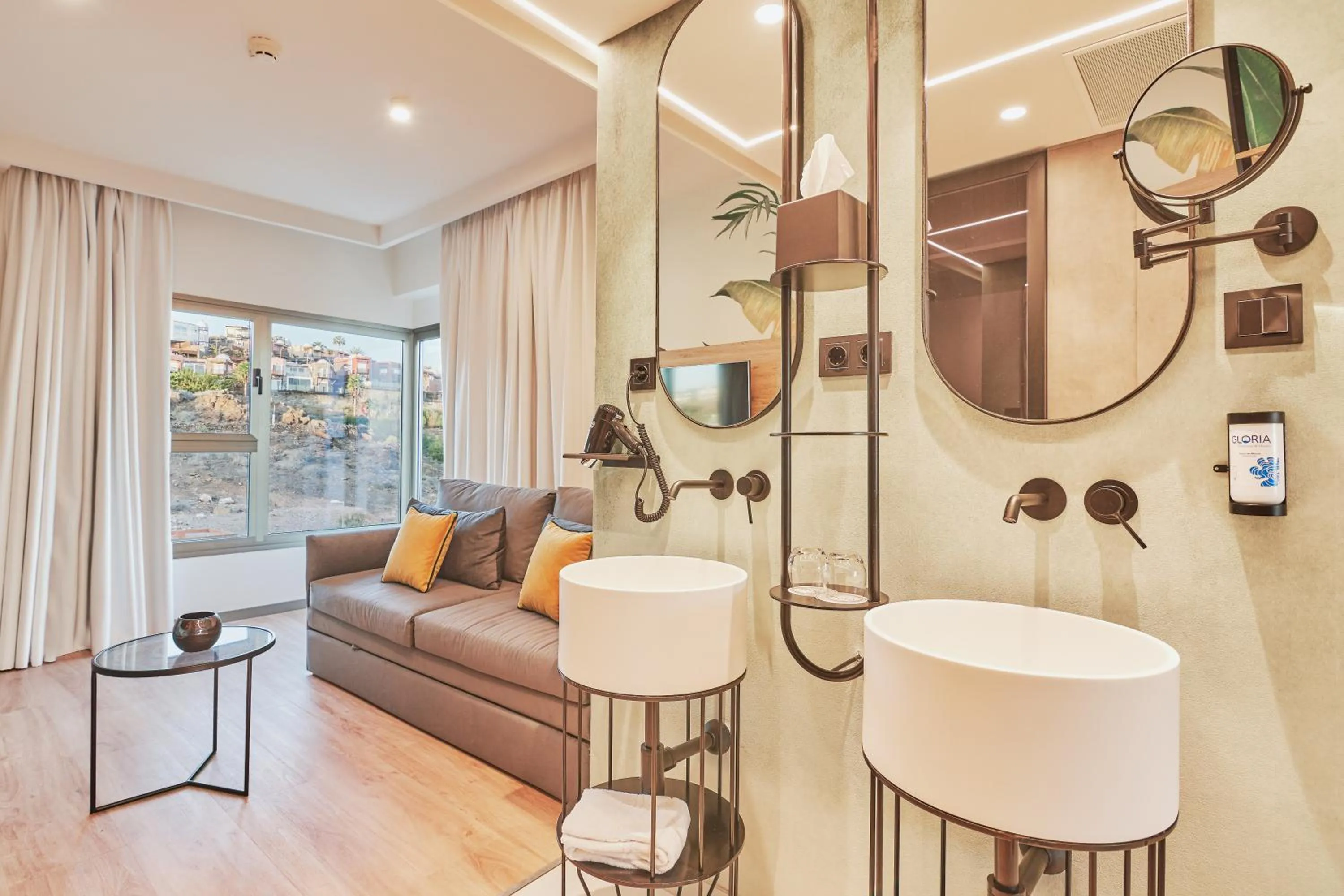 Bathroom in Gloria Palace San Agustín Thalasso & Hotel