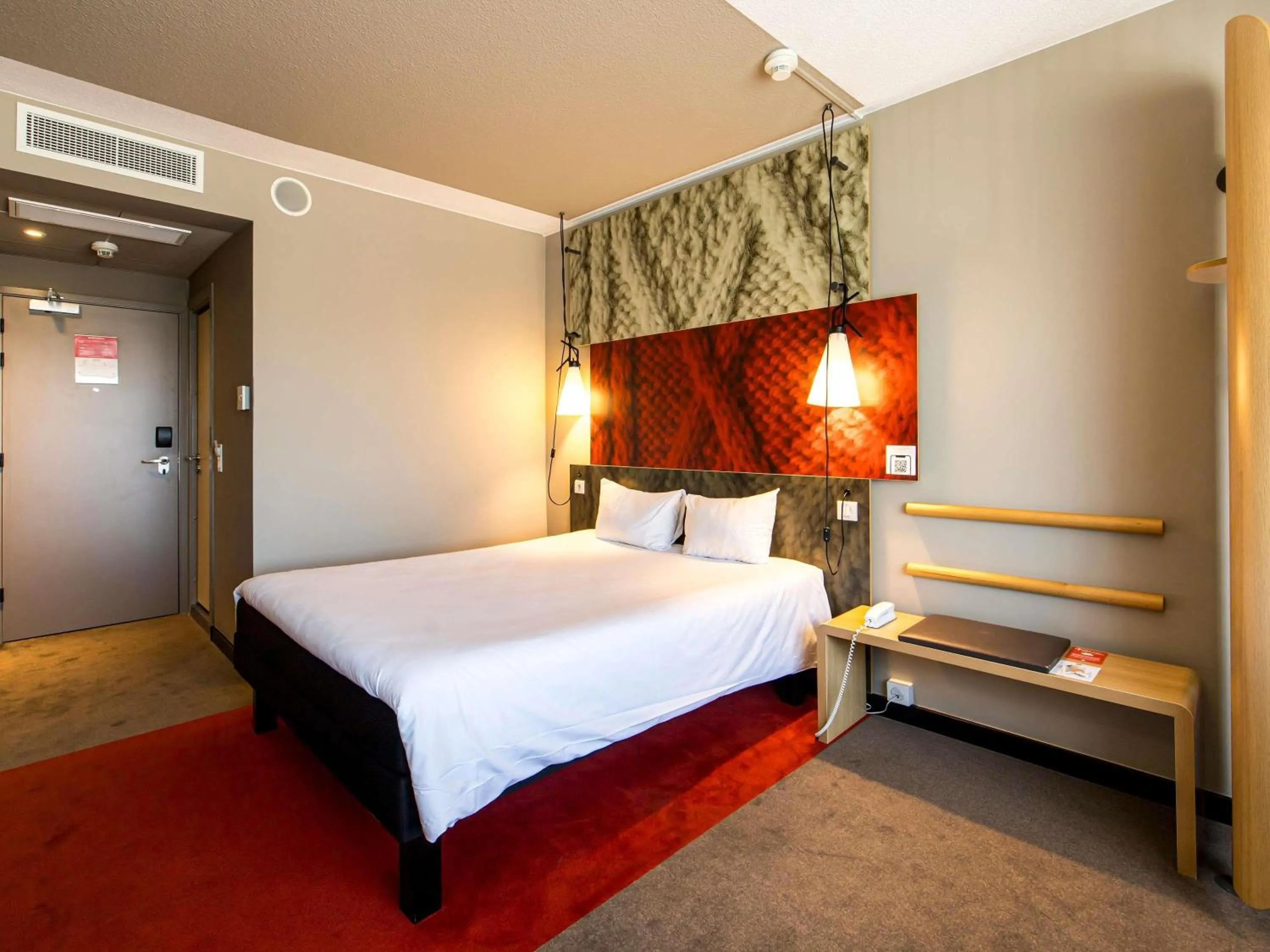 Bedroom, Bed in Ibis Wroclaw Centrum