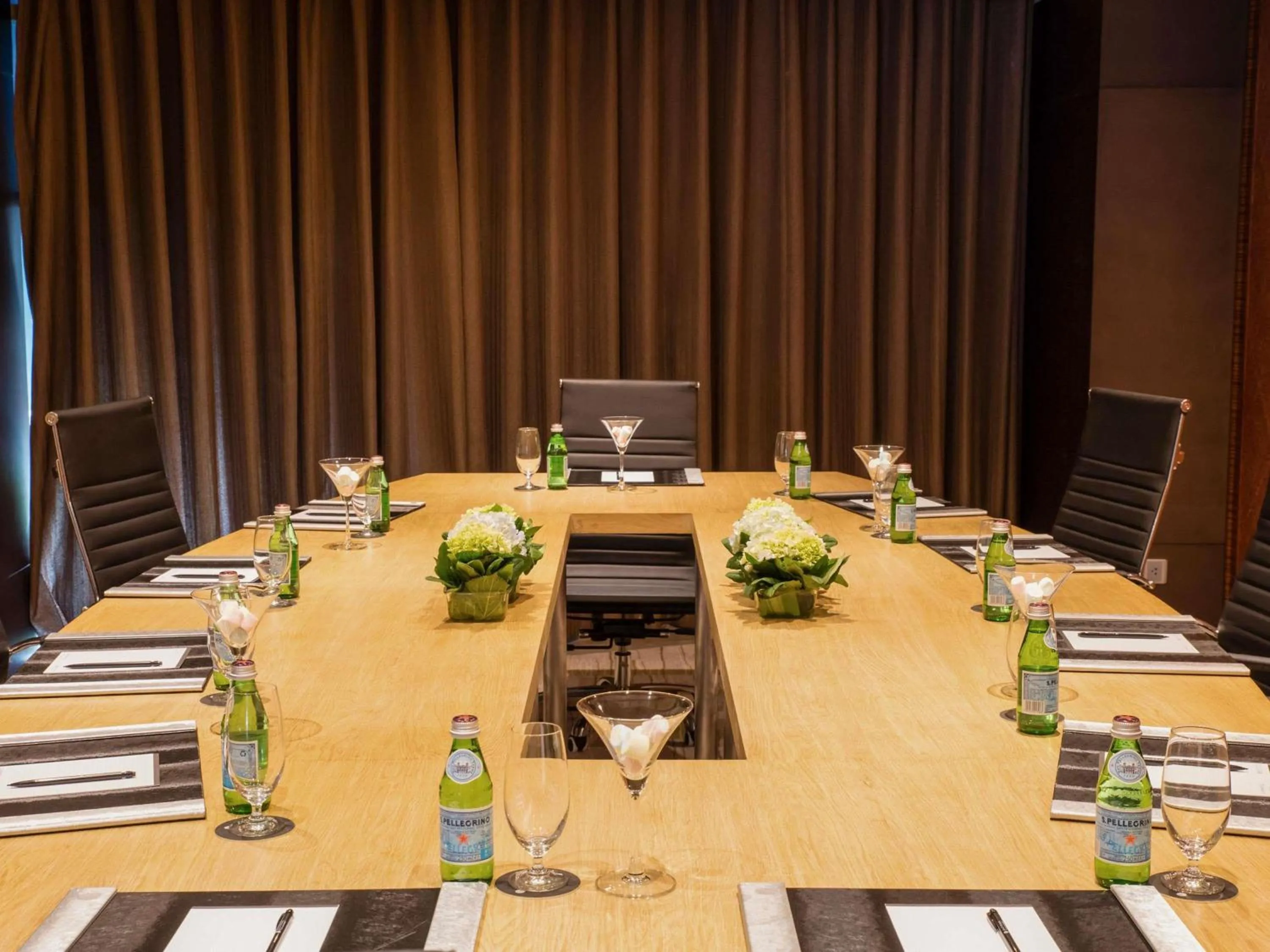 Meeting/conference room in Pullman Vung Tau