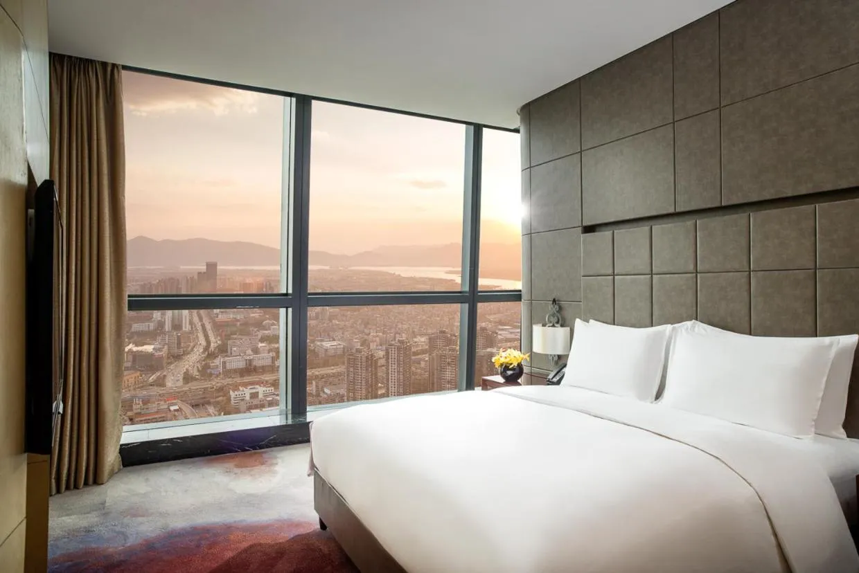 Bed in Sofitel Kunming