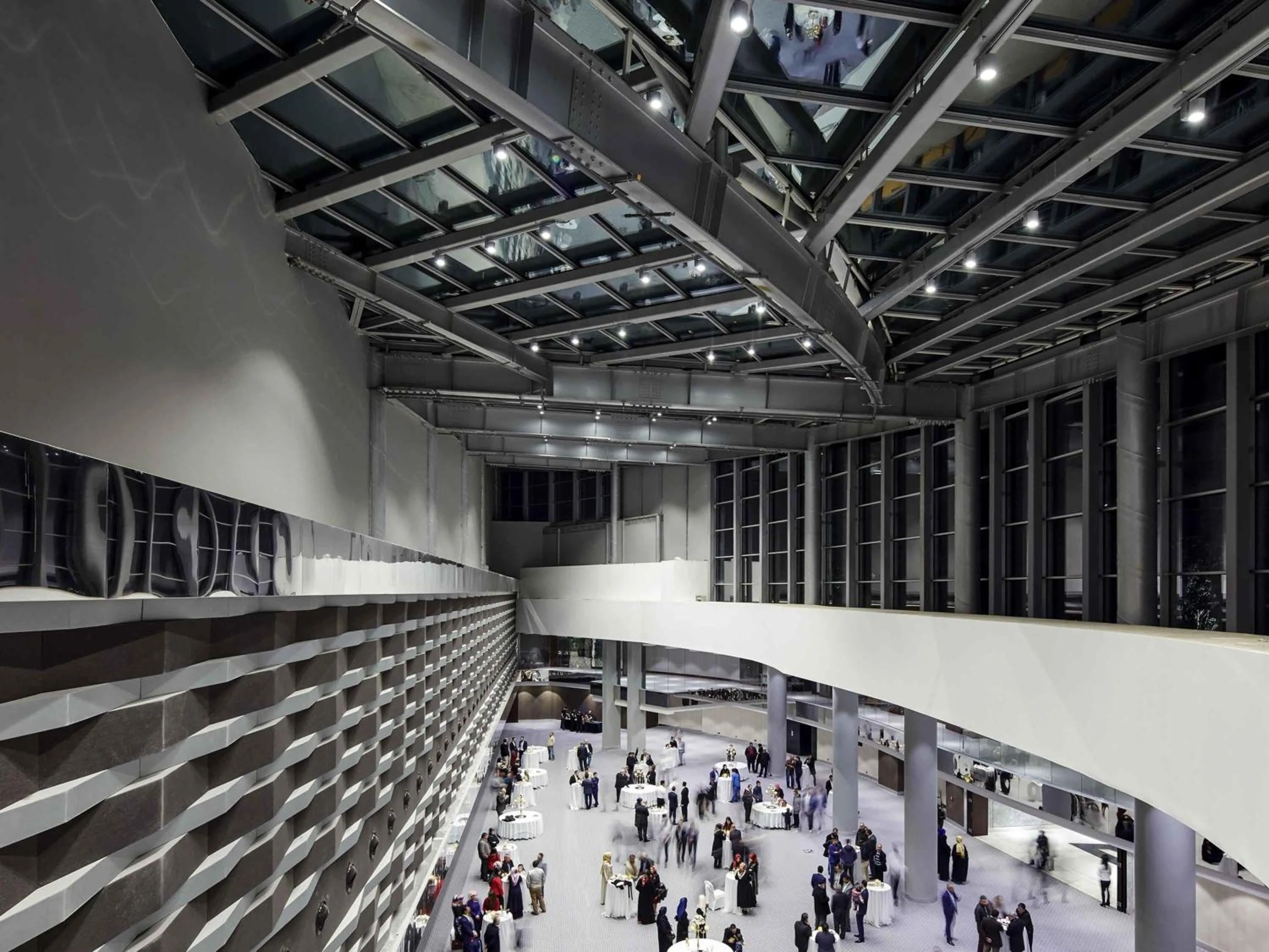 Meeting/conference room in Pullman Istanbul Hotel & Convention Center