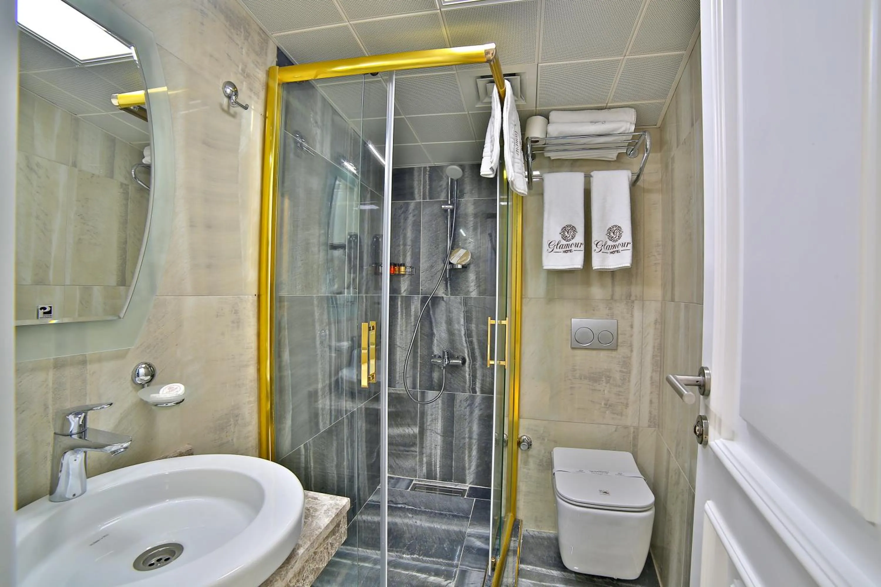 Bathroom in Glamour Hotel Istanbul Sirkeci