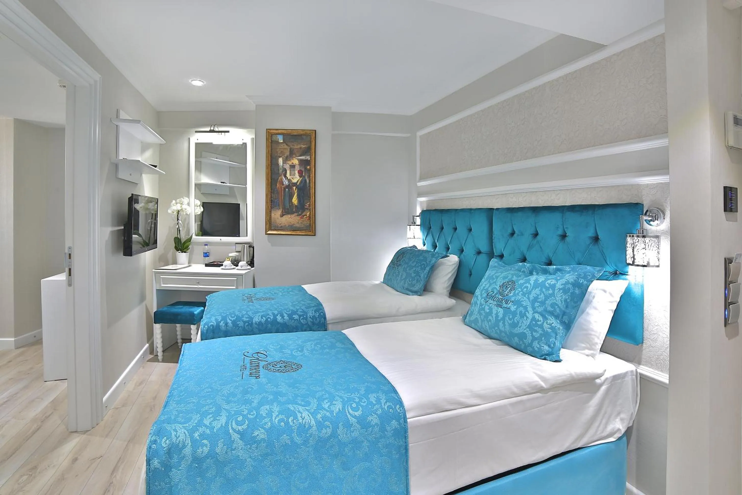 Bed in Glamour Hotel Istanbul Sirkeci