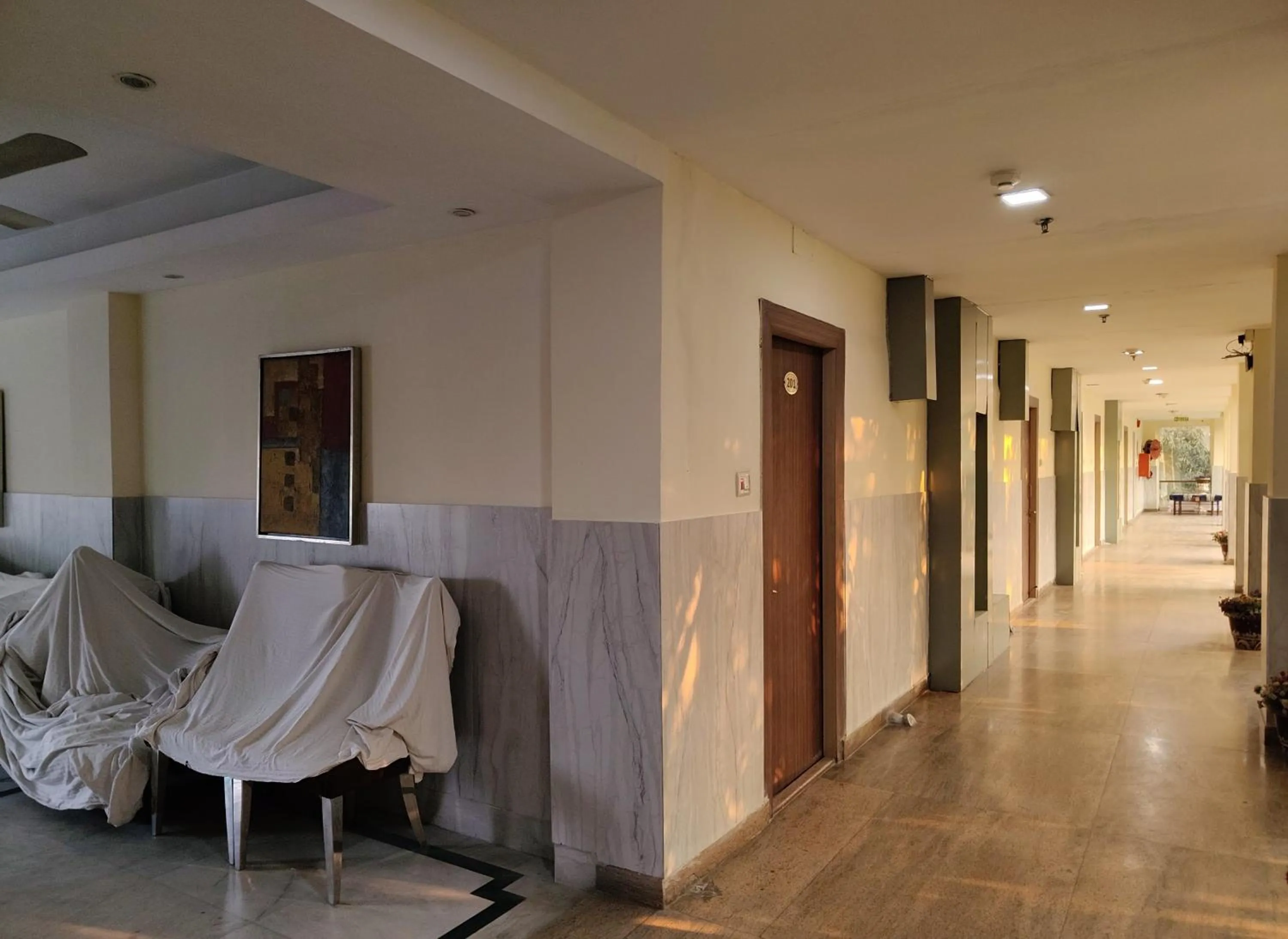 Bed in Sher-E-Punjab