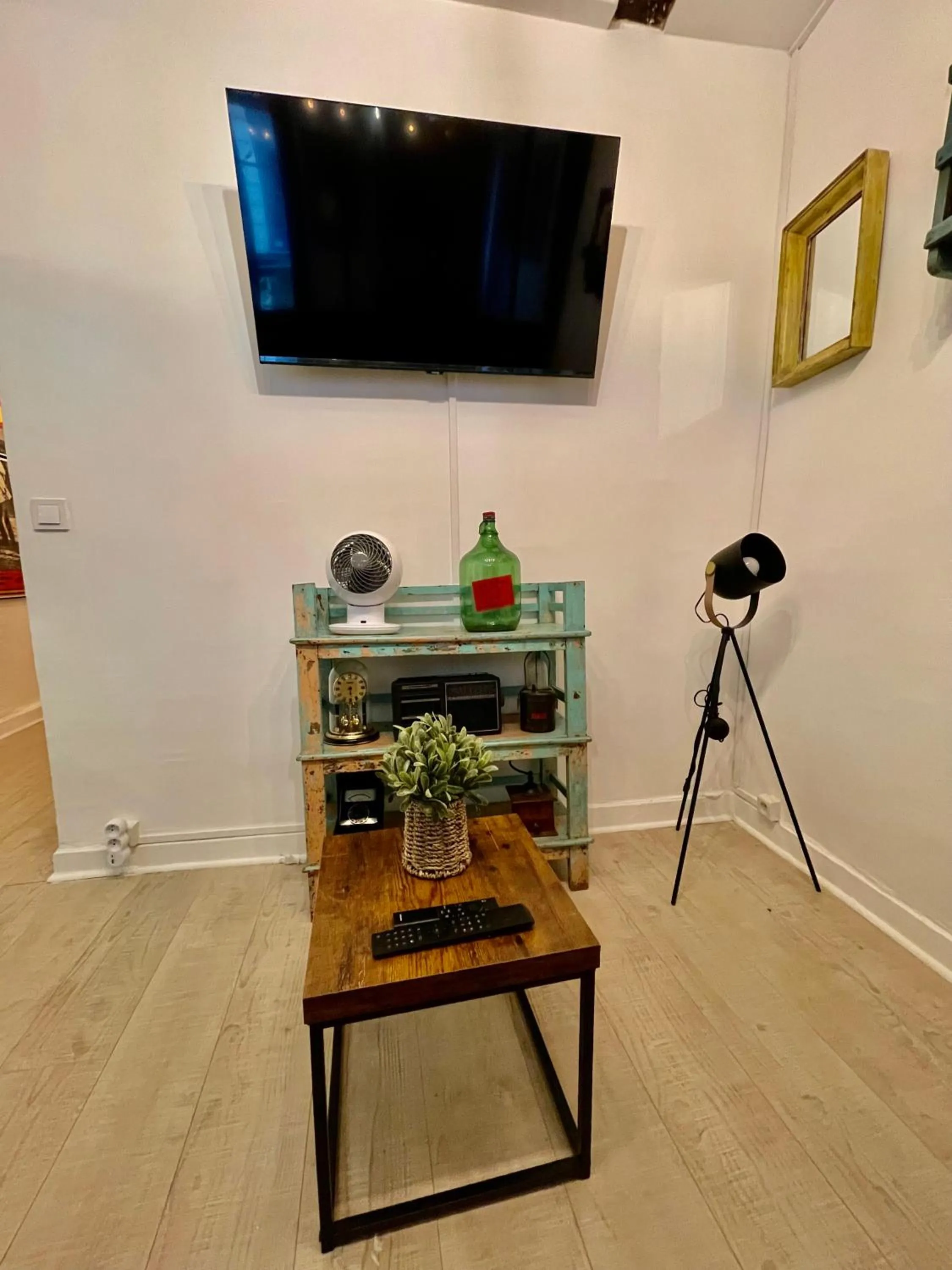 TV and multimedia in LE Globe