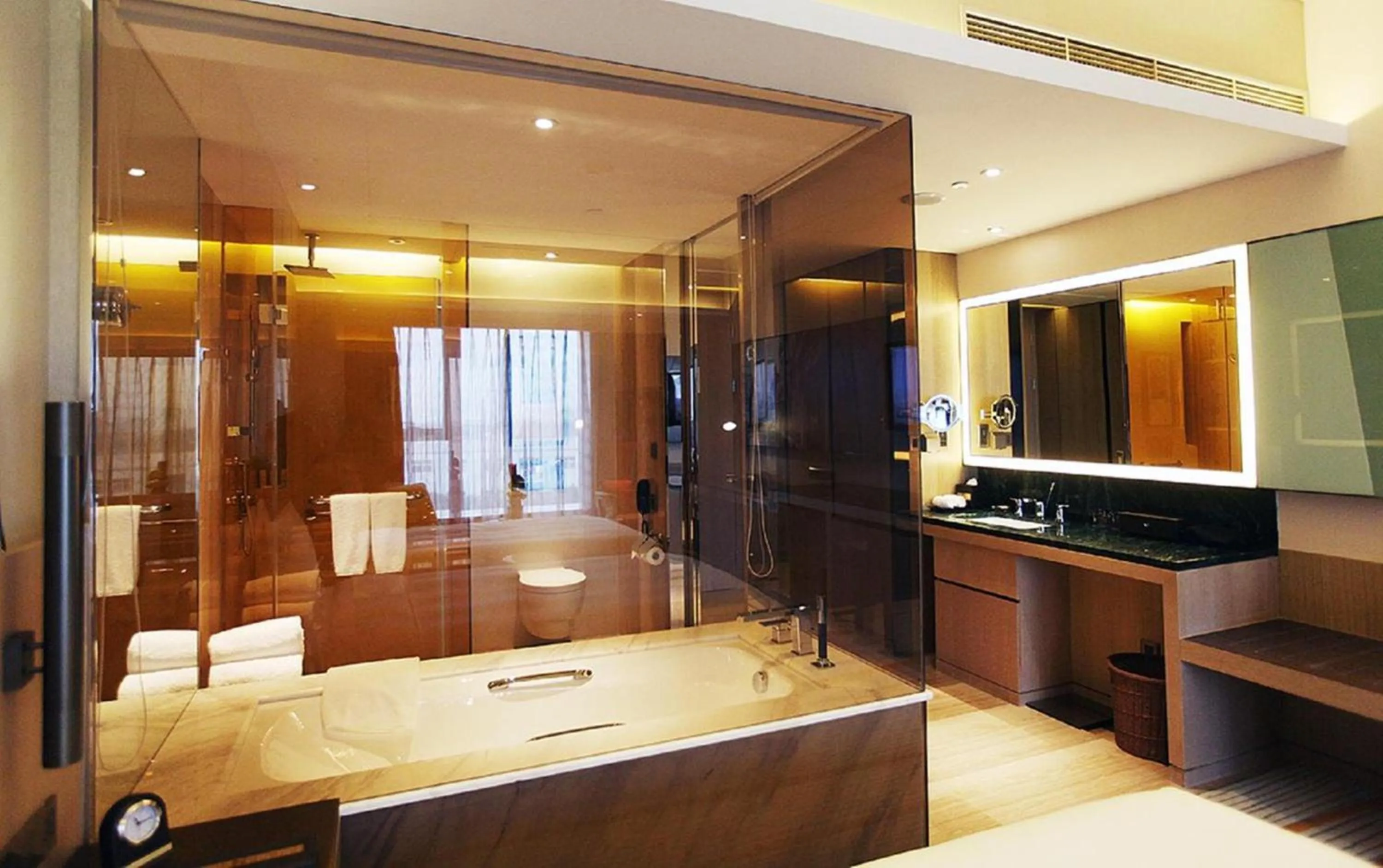 Photo of the whole room in Radisson Blu Shanghai Pudong Jinqiao