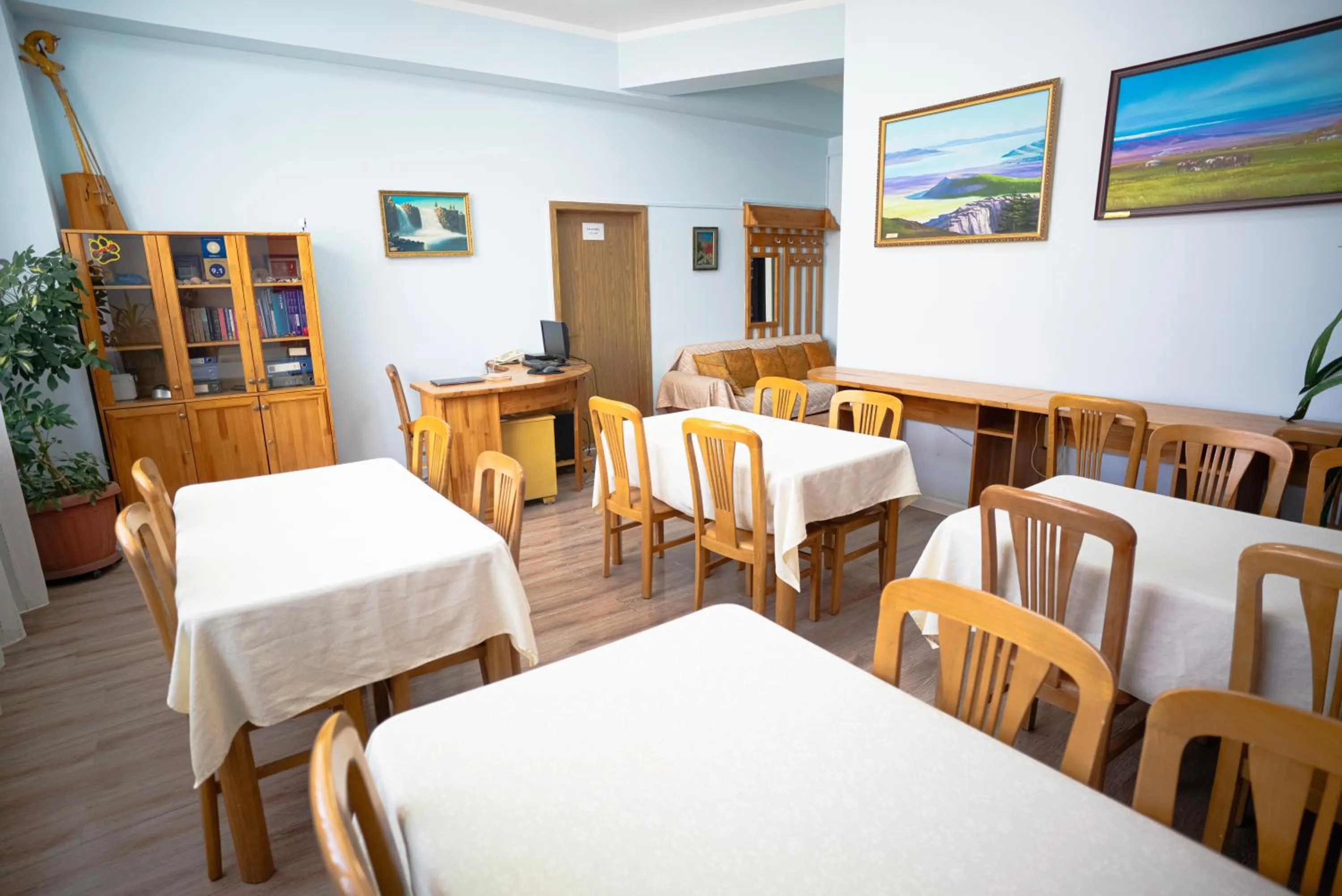 Lobby or reception in Tsolmon's Serviced Apartments