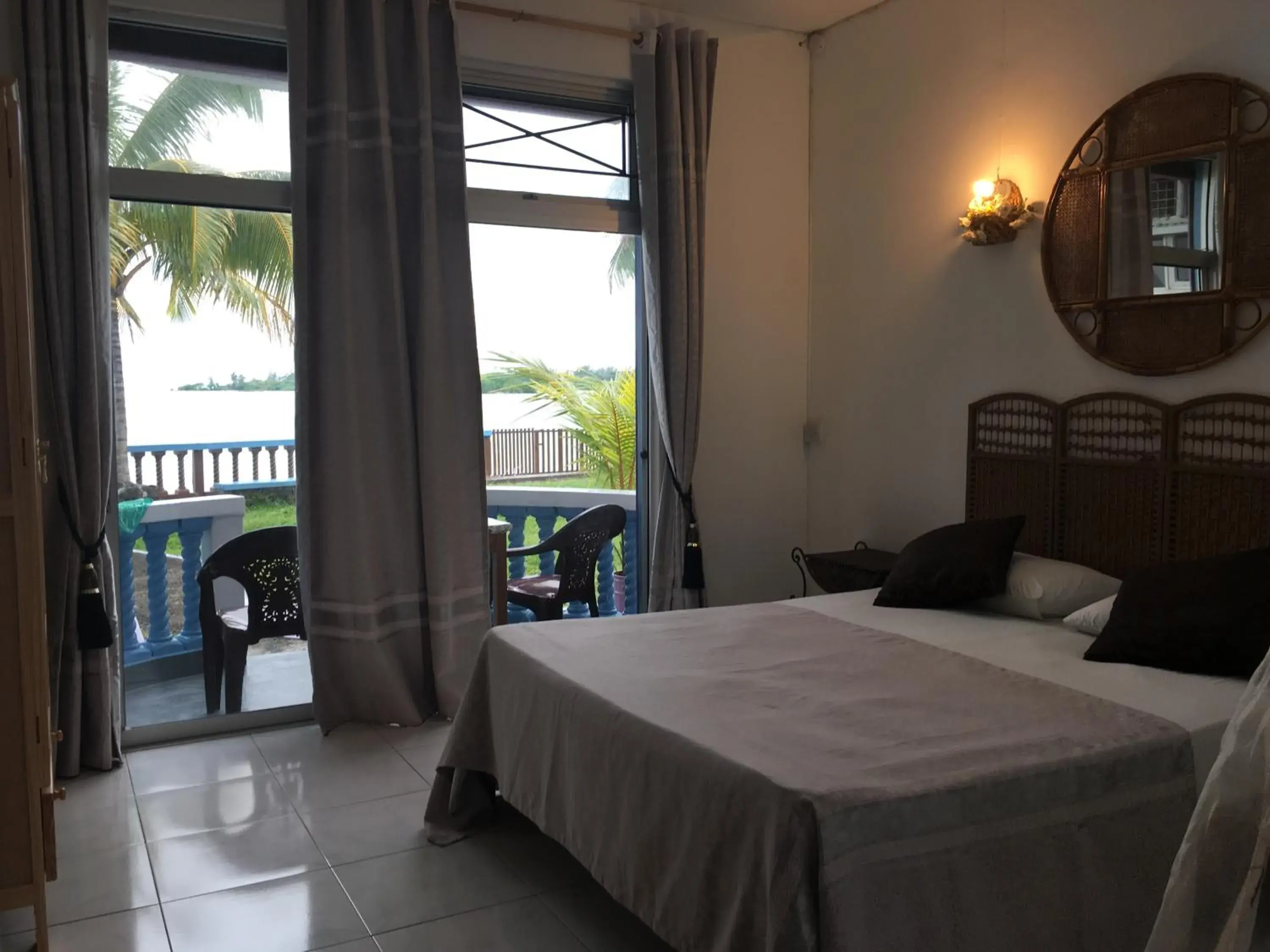 Single Room with Bathroom in Coco Villa Single Room with Bathroom in Coco Villa