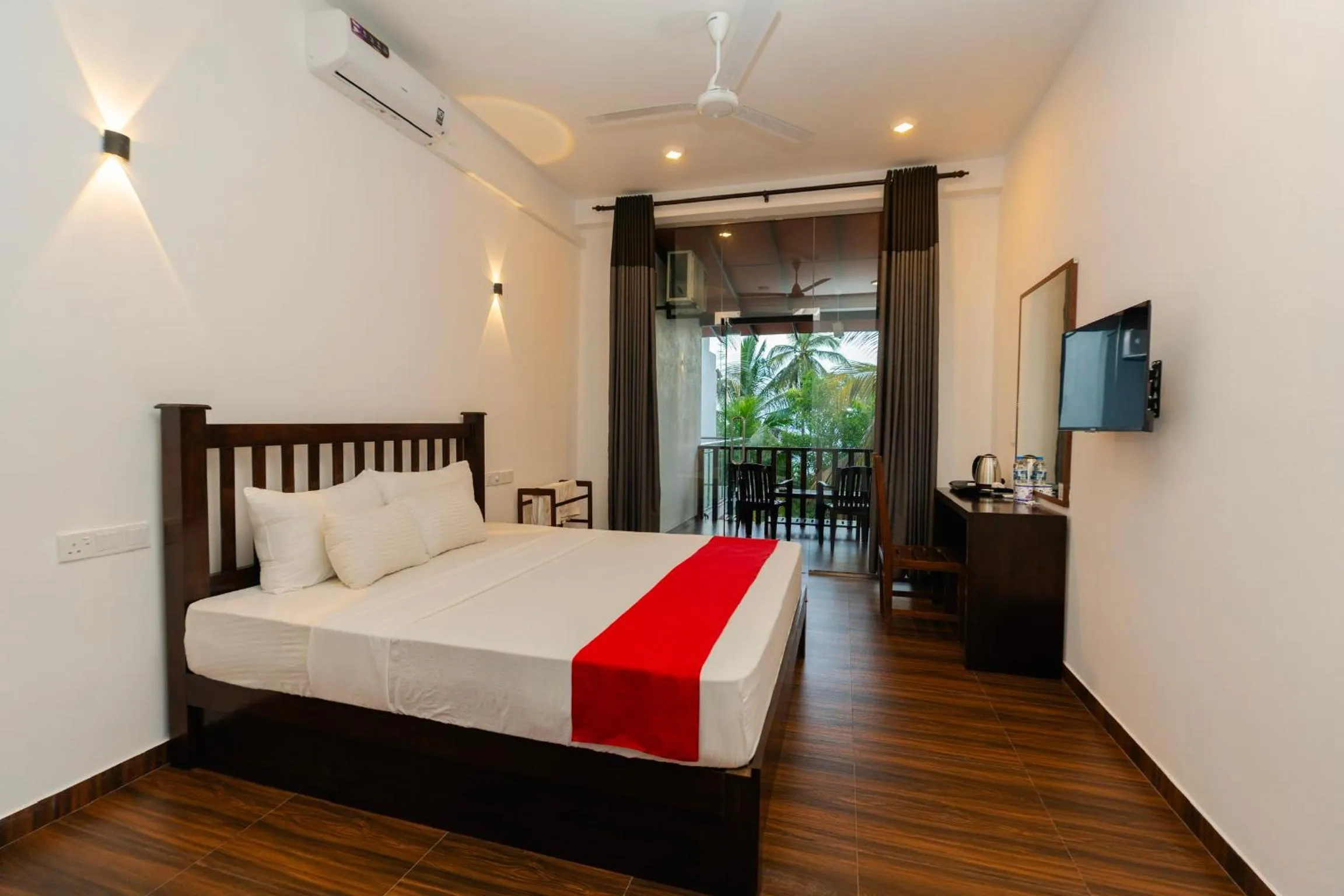 Bed in Sea View Tourist Inn