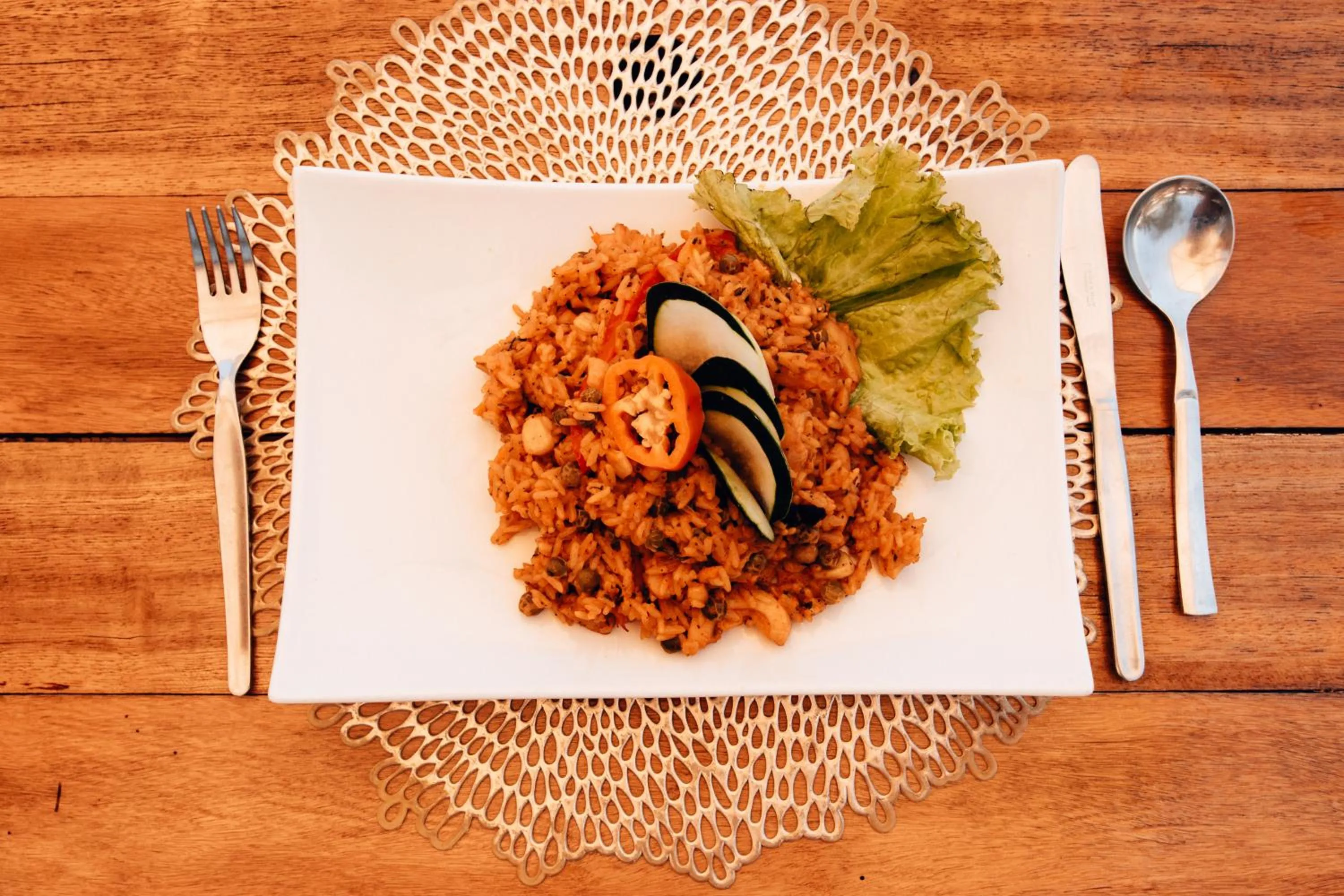 Restaurant/places to eat in Baja Canoas Hotel