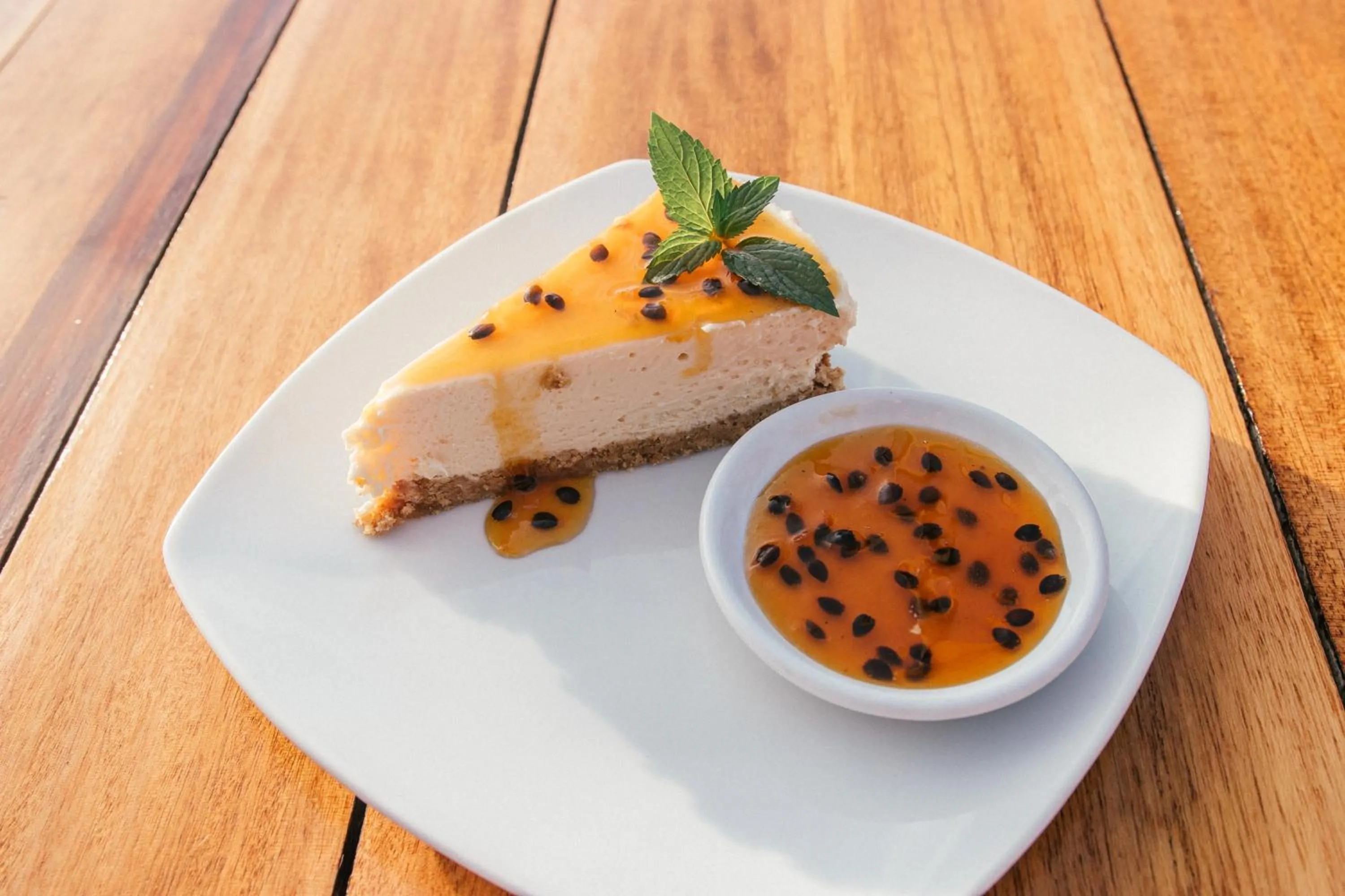 Restaurant/places to eat in Baja Canoas Hotel