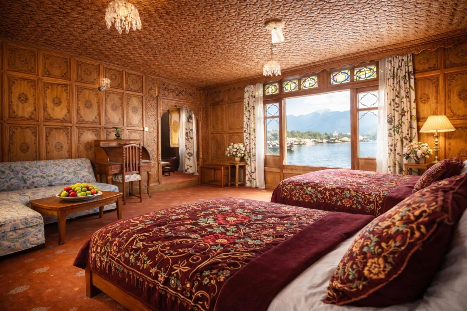 Lake view, Bed in Mascot Houseboats