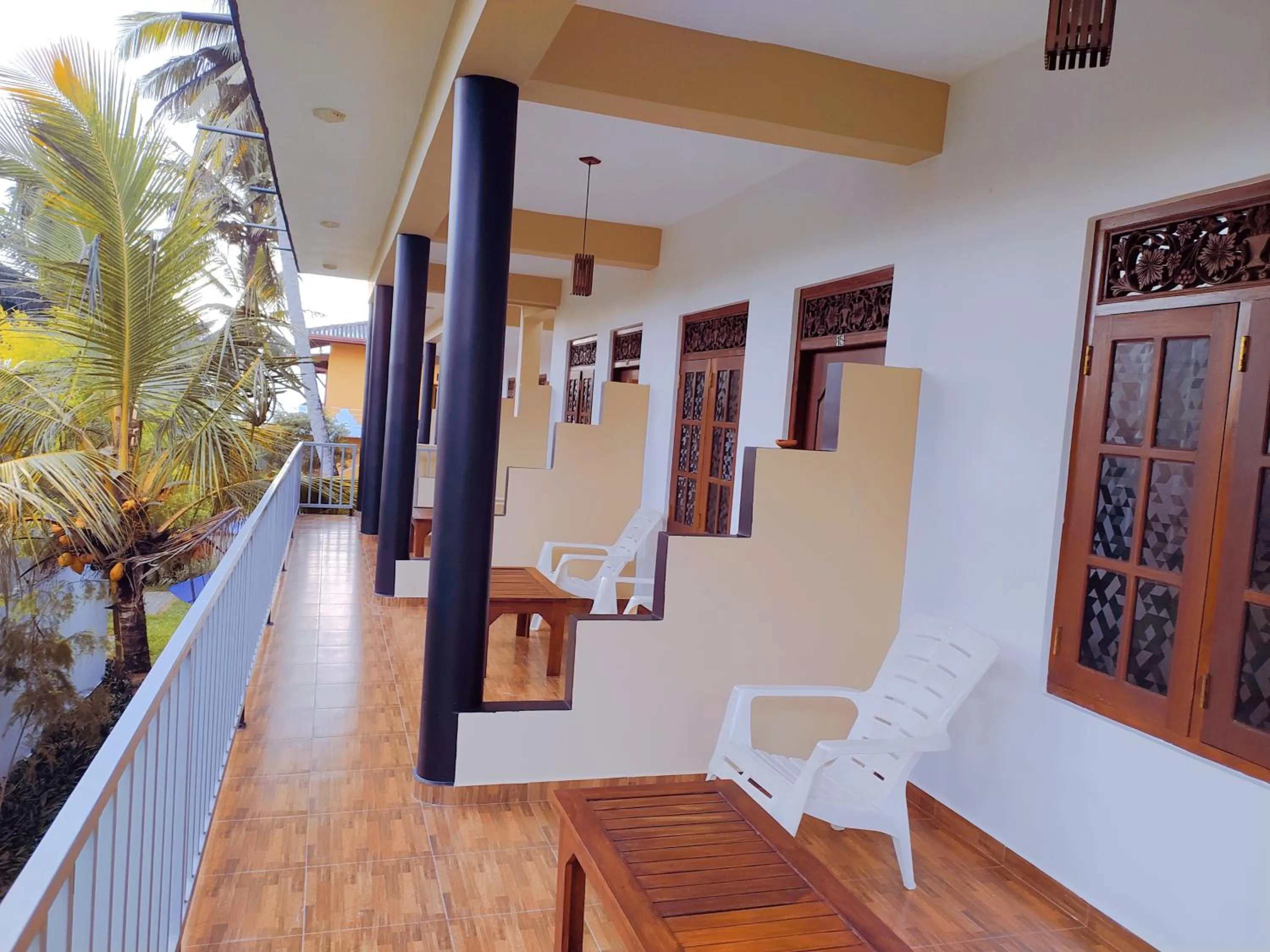 Hot Tuna Surfers Rest Midigama