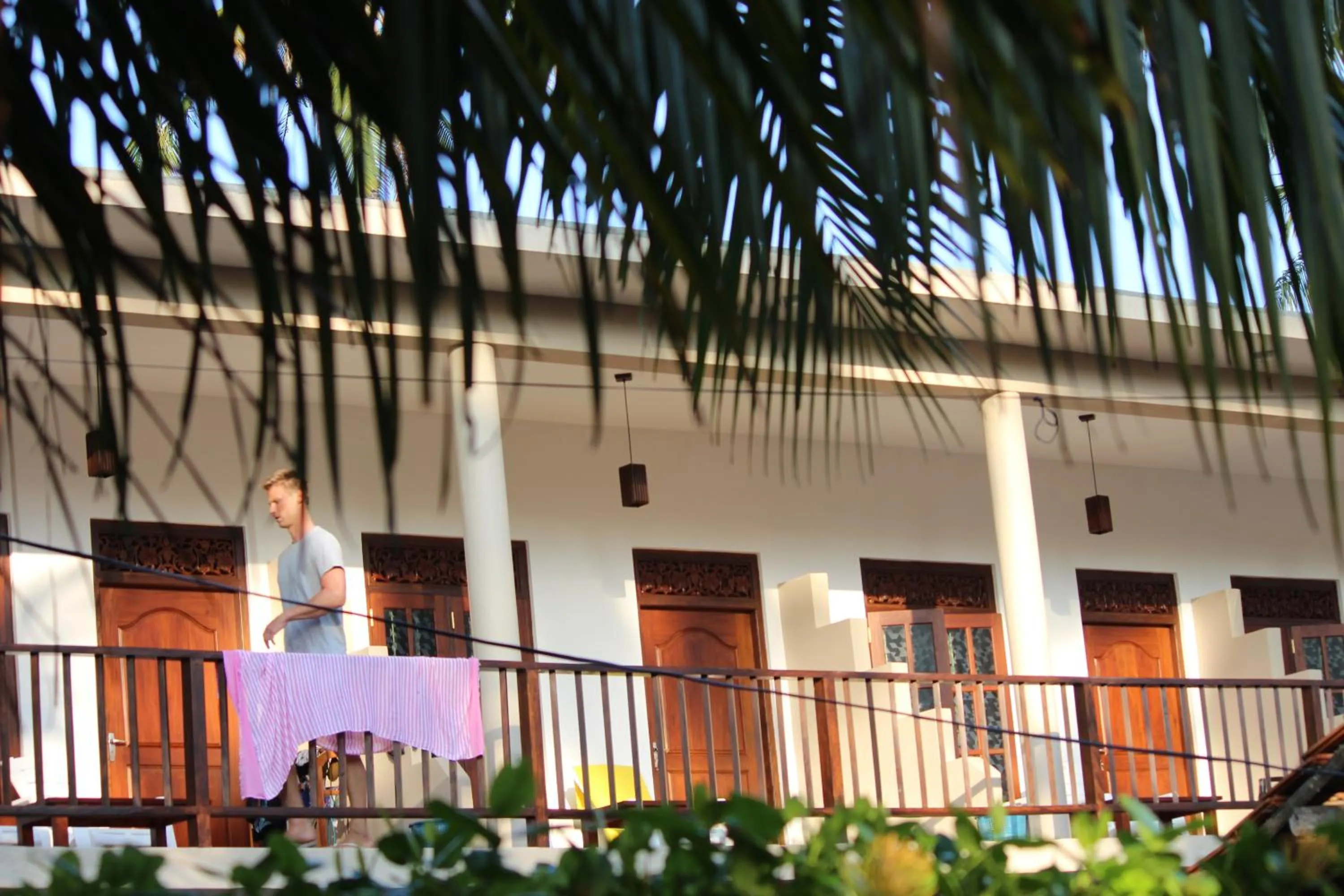 Hot Tuna Surfers Rest Midigama