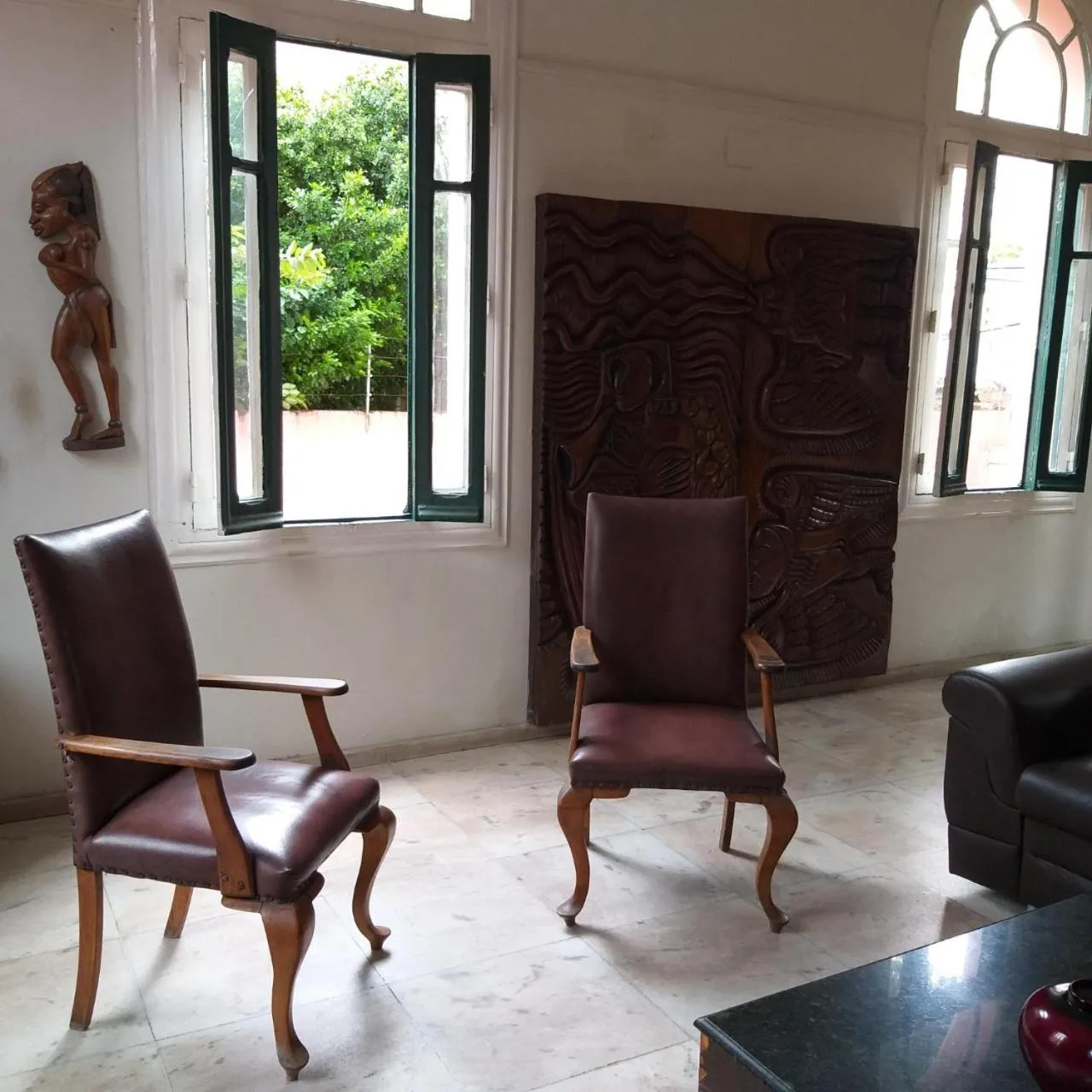 Communal lounge/ TV room in Hotel Central