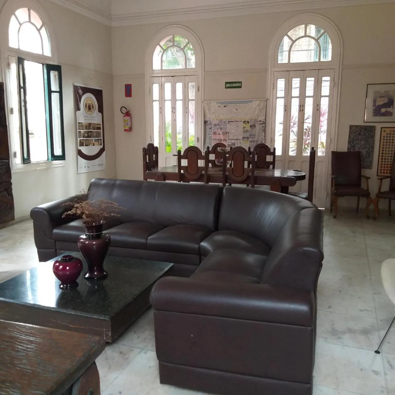 Communal lounge/ TV room in Hotel Central