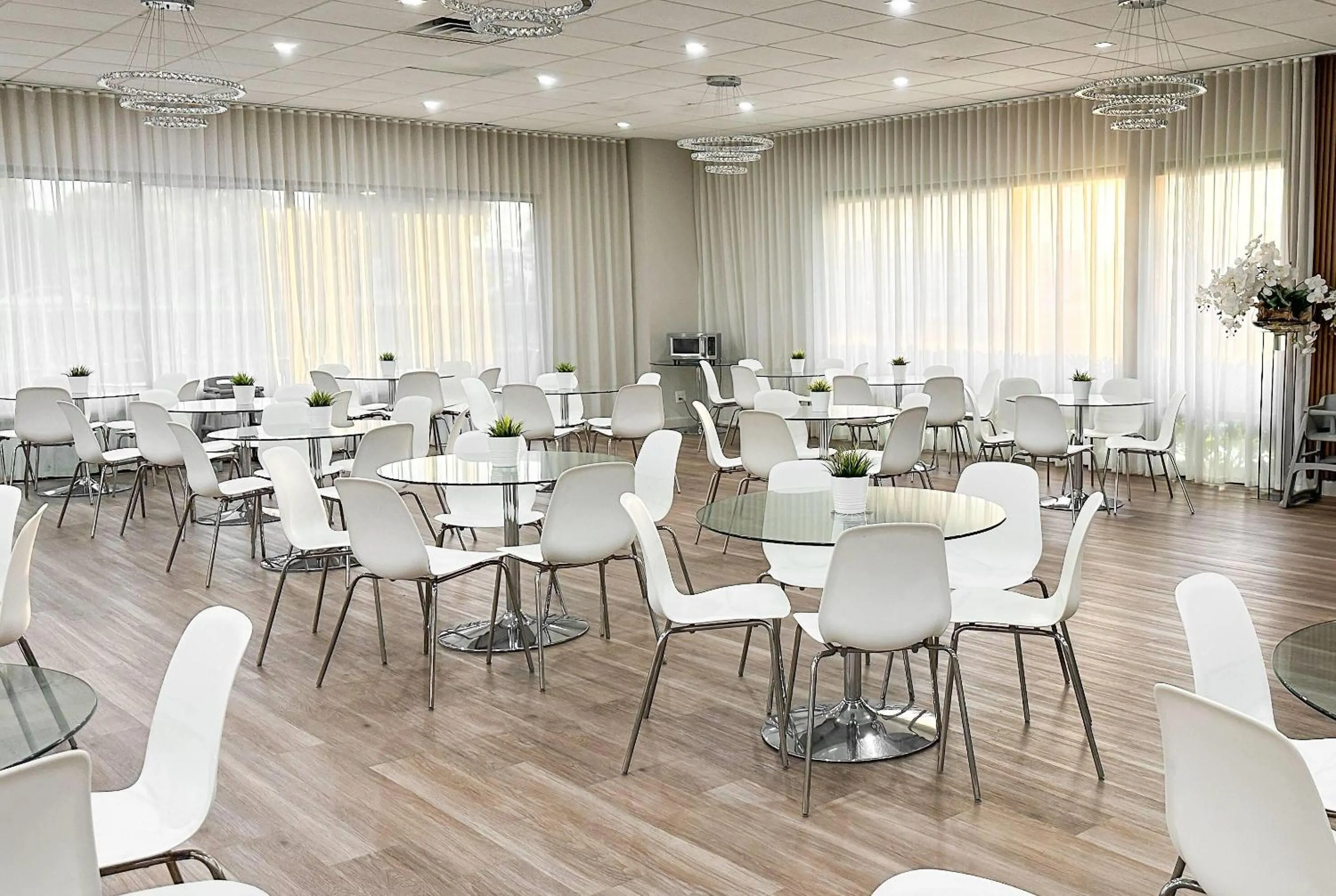 Restaurant/places to eat in Magic Moment Resort & Kids Club, Dazzler Select by Wyndham