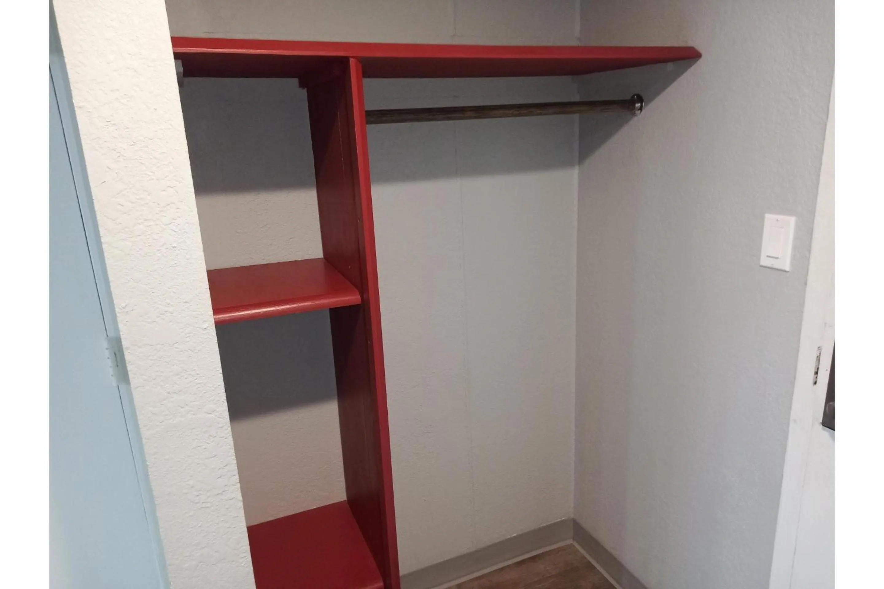 Area and facilities in Marshall Lodge By OYO Hwy 65