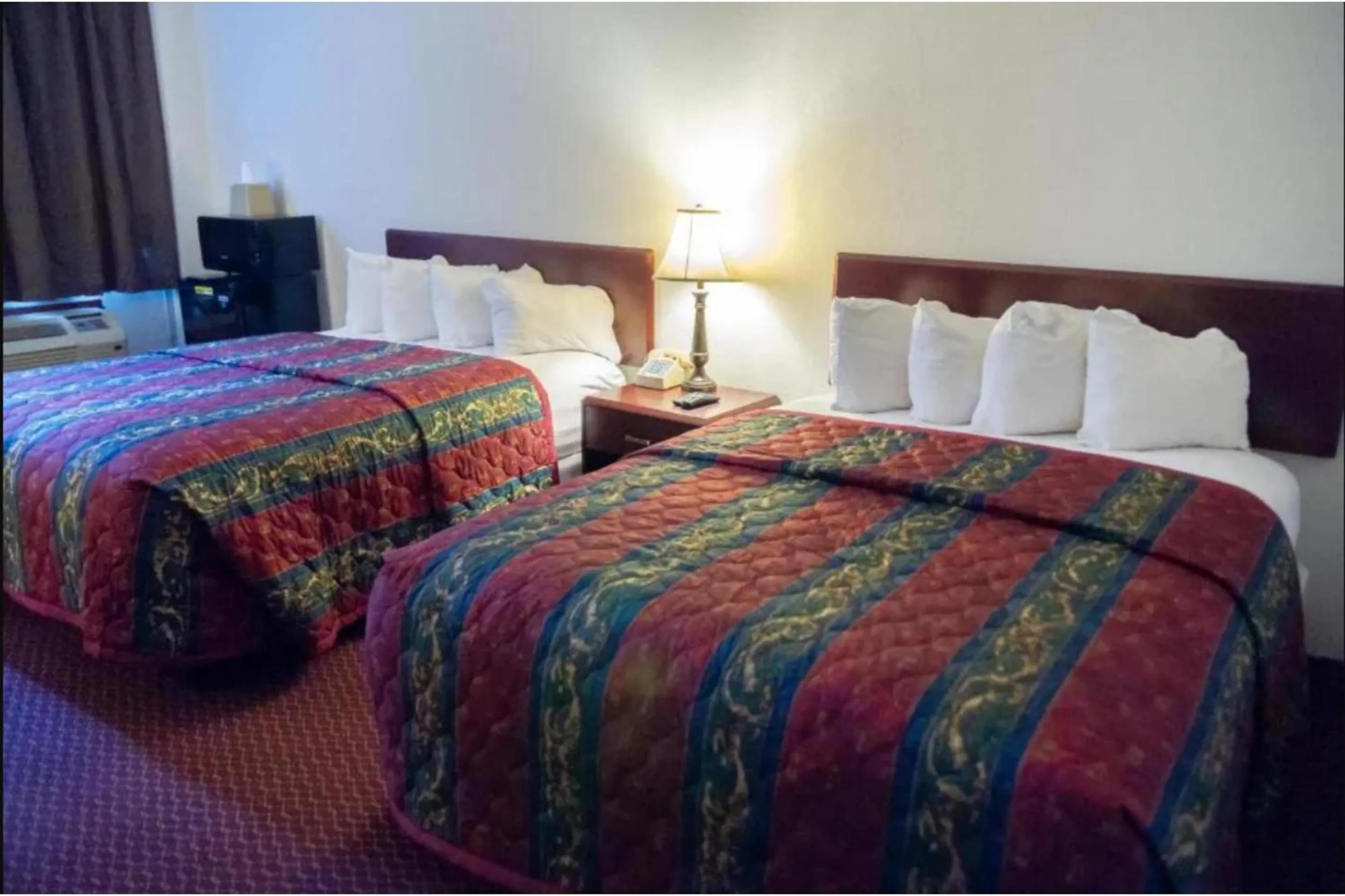 Bedroom, Bed in Marshall Lodge By OYO Hwy 65