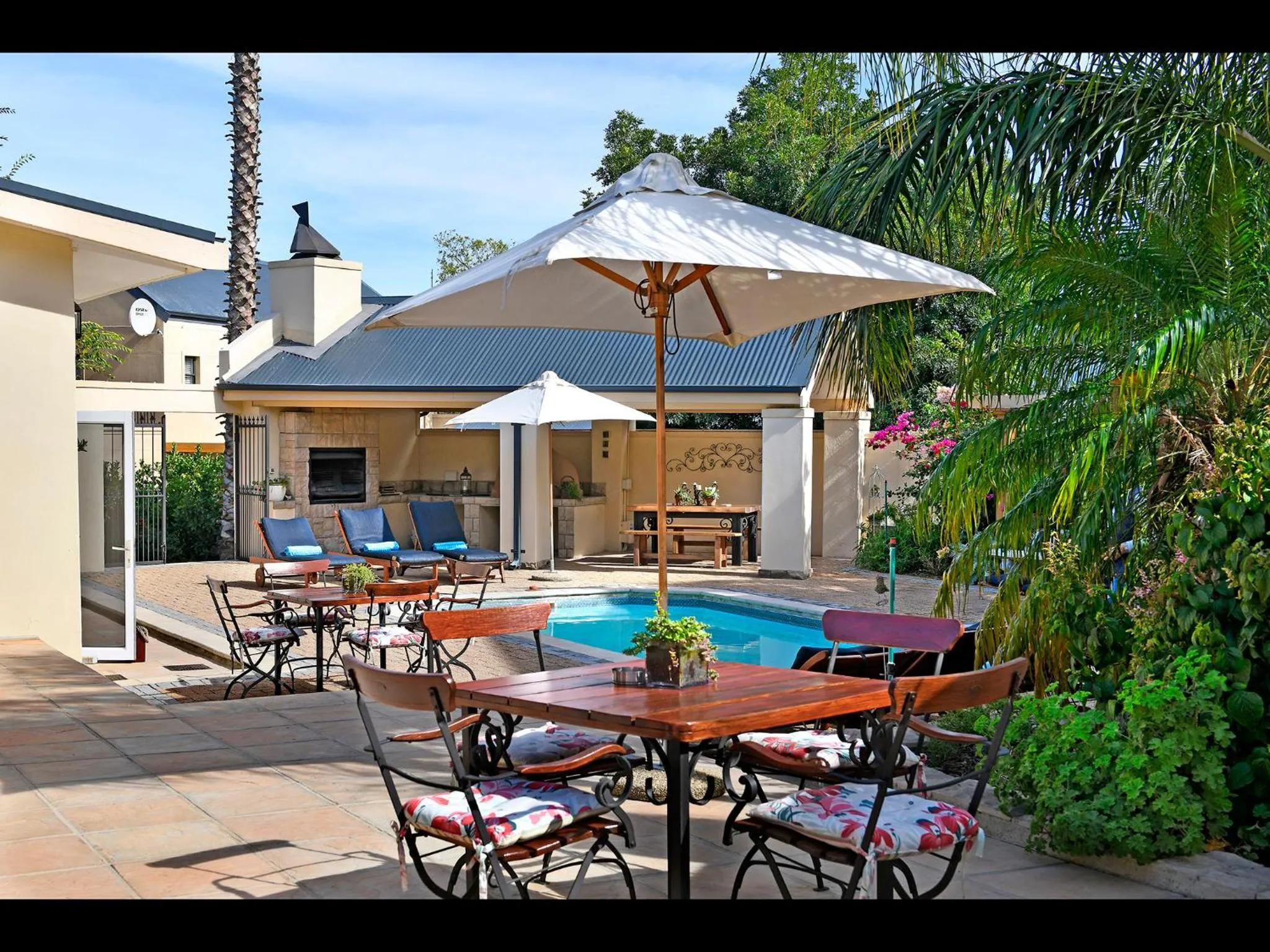 Patio in Petit & Grande Plaisir luxury self-catering