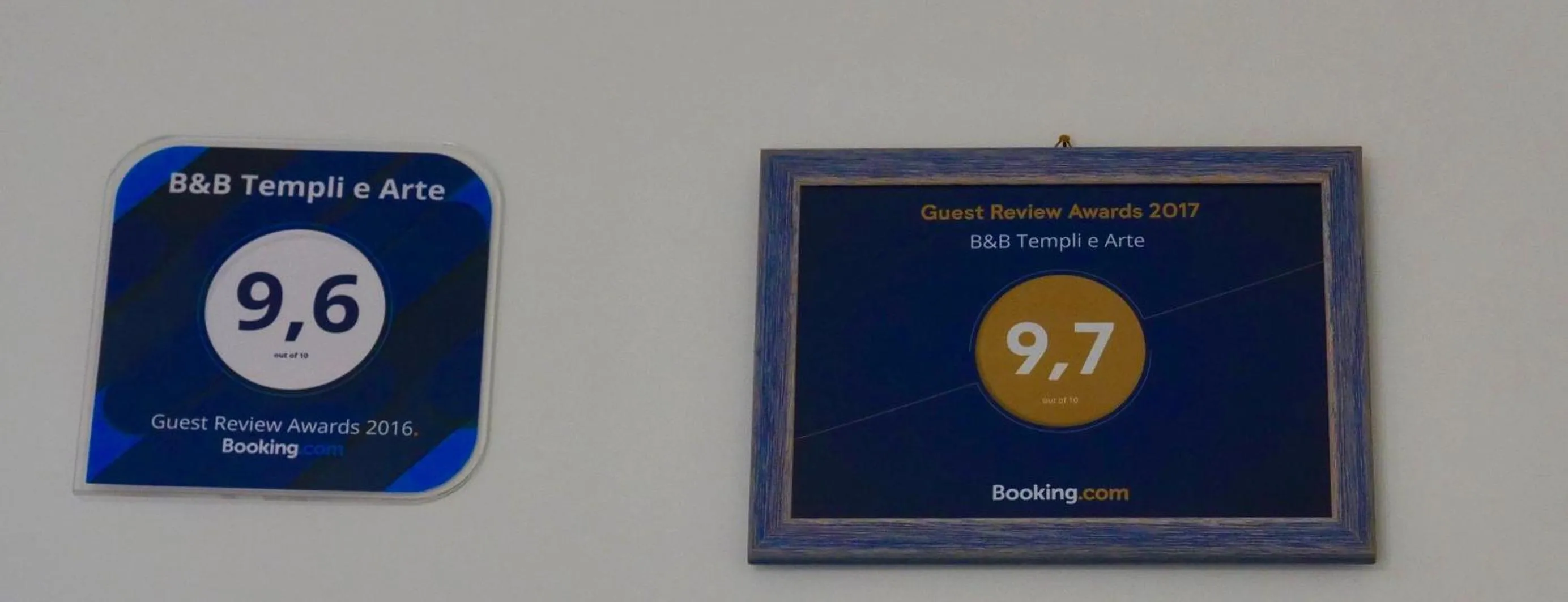 Decorative detail in B&B Templi e Arte