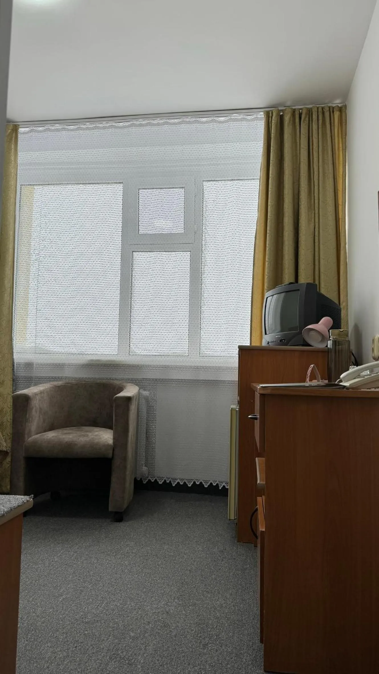 Seating area in Aktobe Hotel