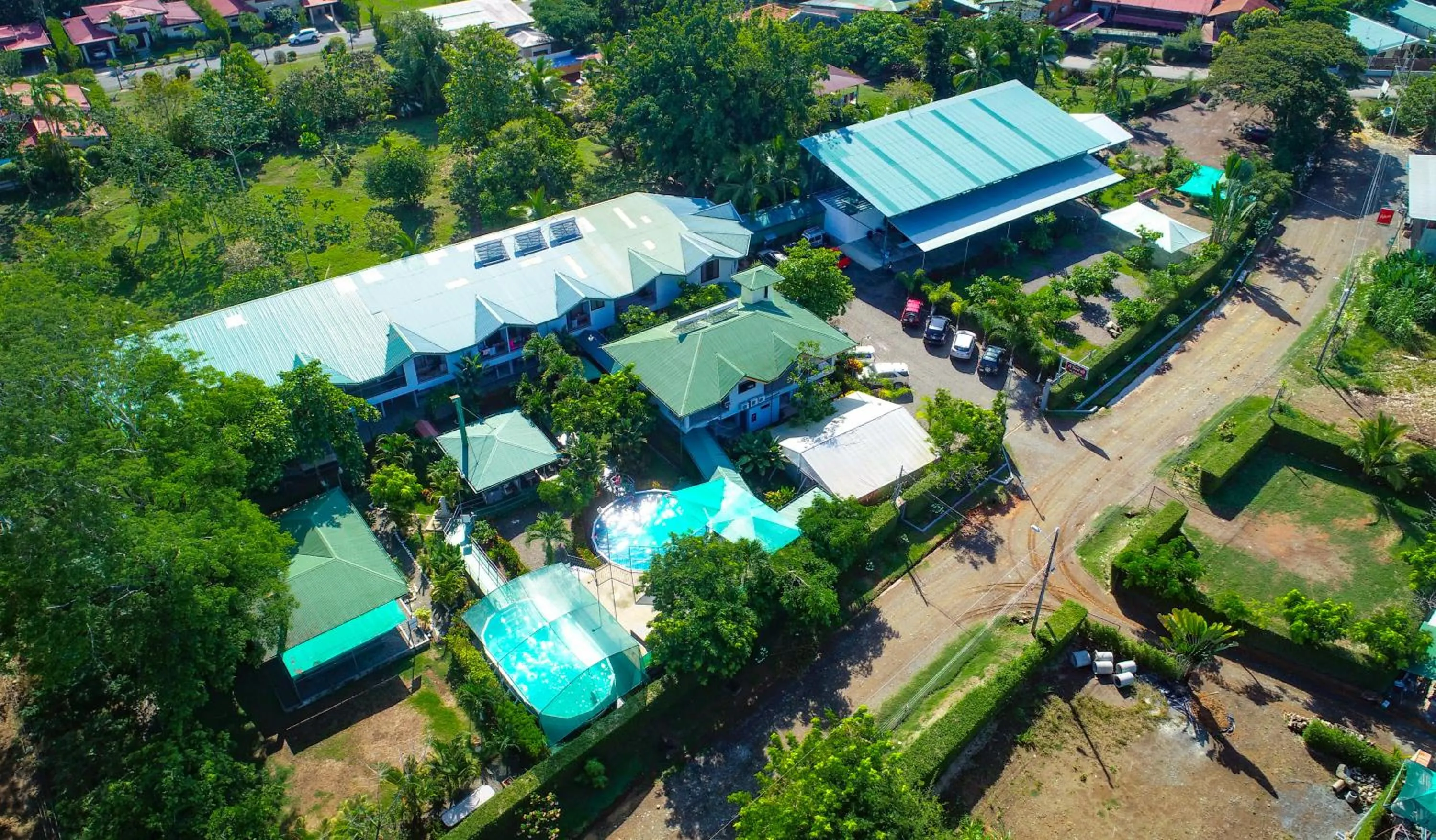 Restaurant/places to eat in Hotel Cabinas el Tecal