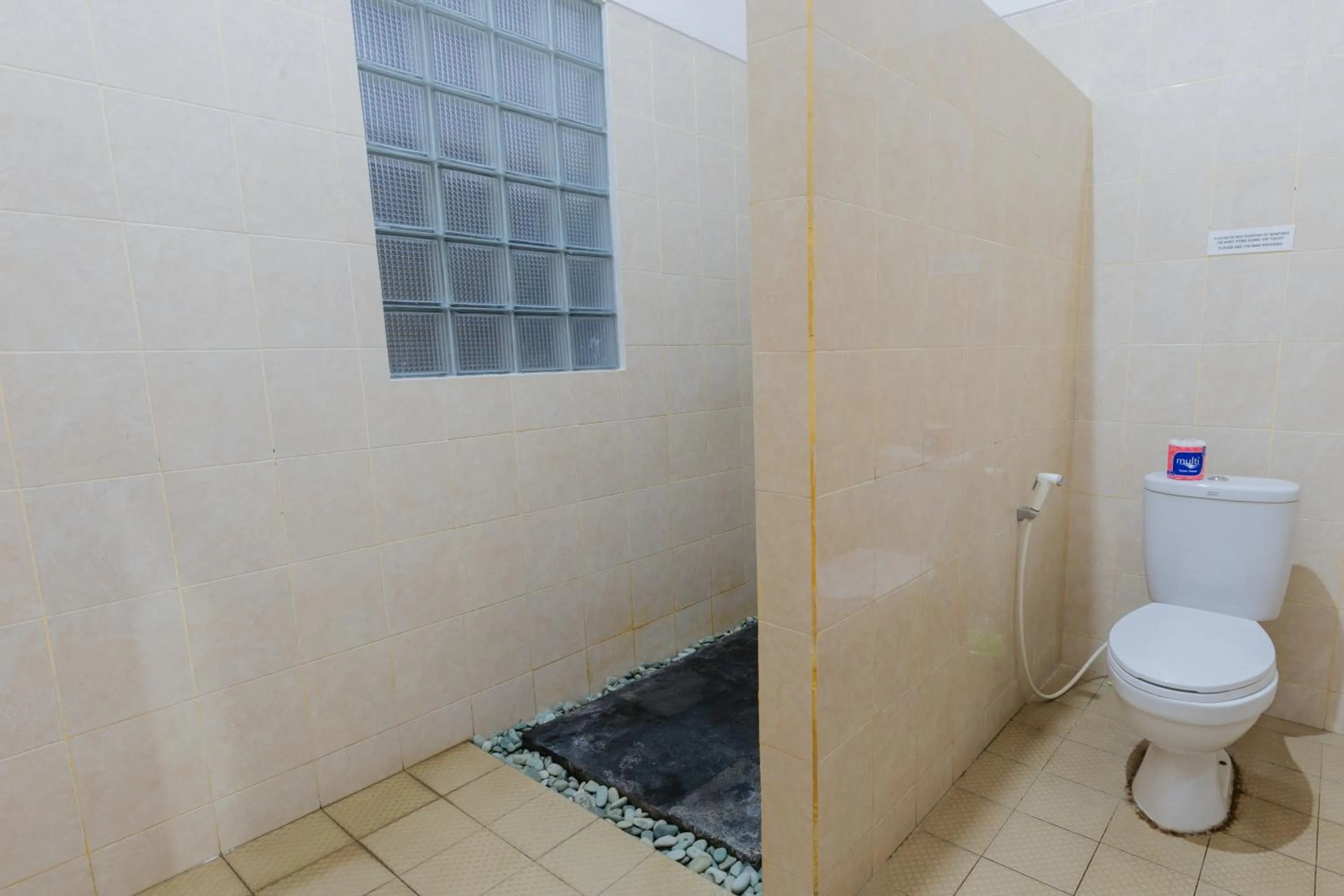 Shower in Ocean Villa Dive Resort - Tulamben