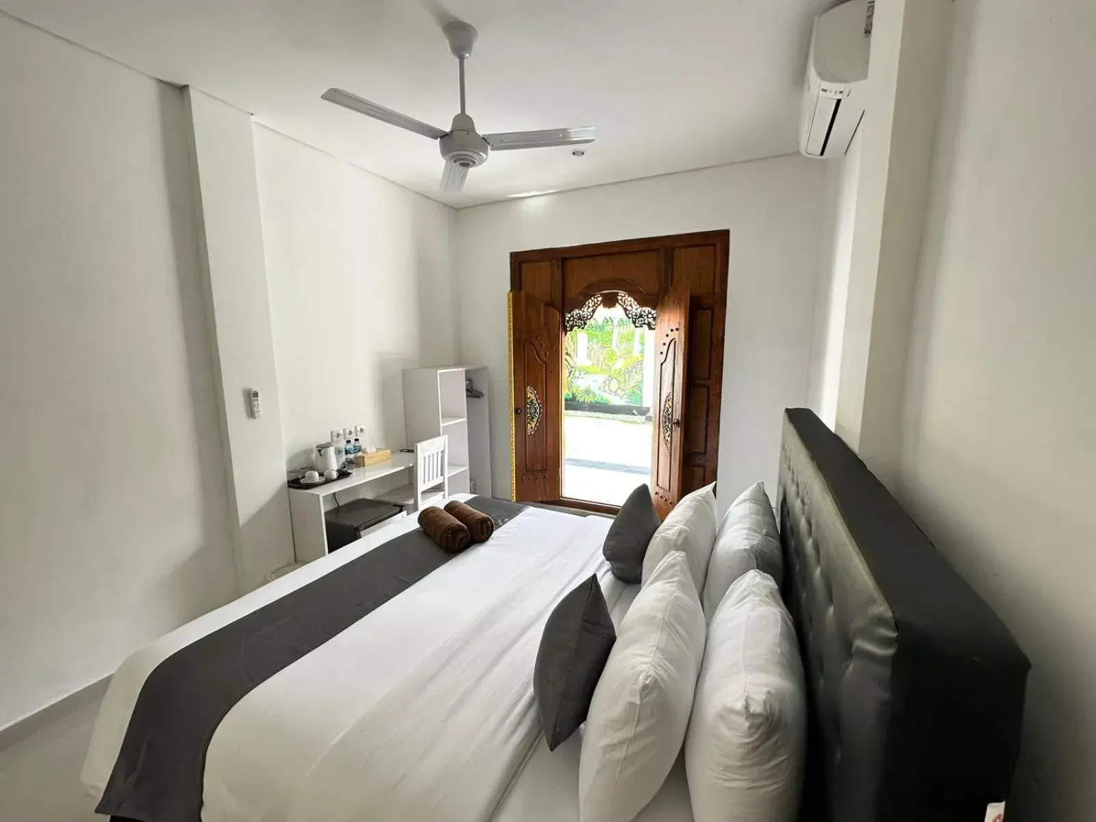 Double Room with Patio in Ocean Villa Dive Resort - Tulamben Double Room with Patio in Ocean Villa Dive Resort - Tulamben