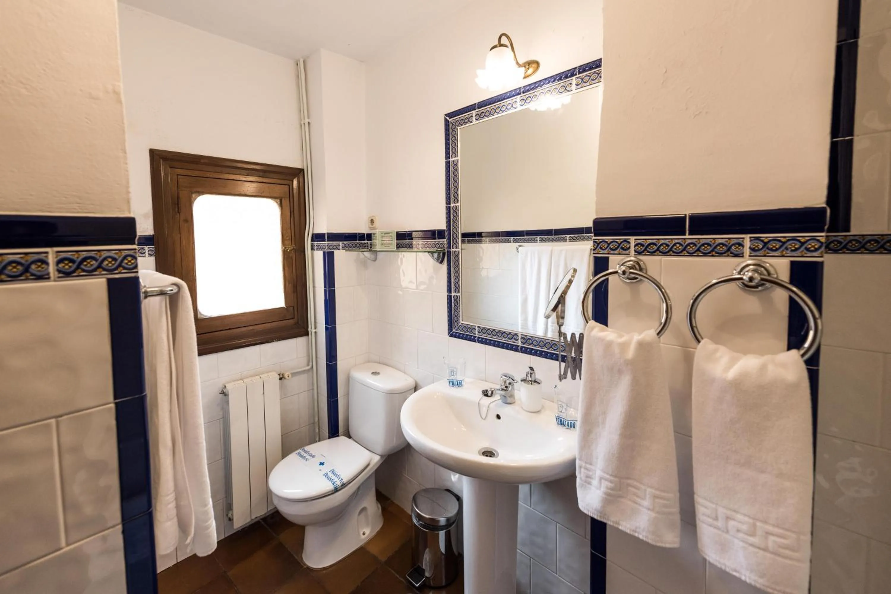 Toilet in Hotel Soho Boutique Palacio San Gabriel