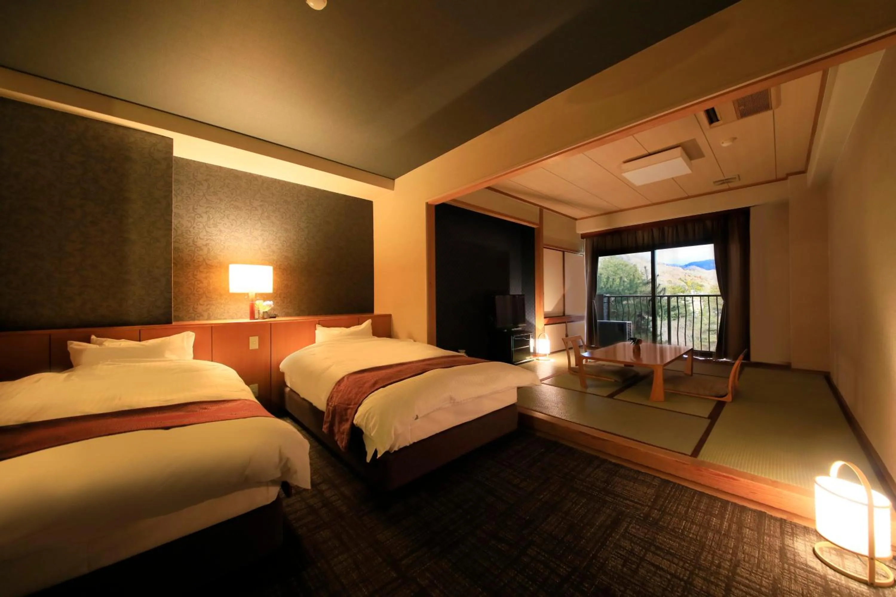 Photo of the whole room, Bed in Hotel Kamogawaso