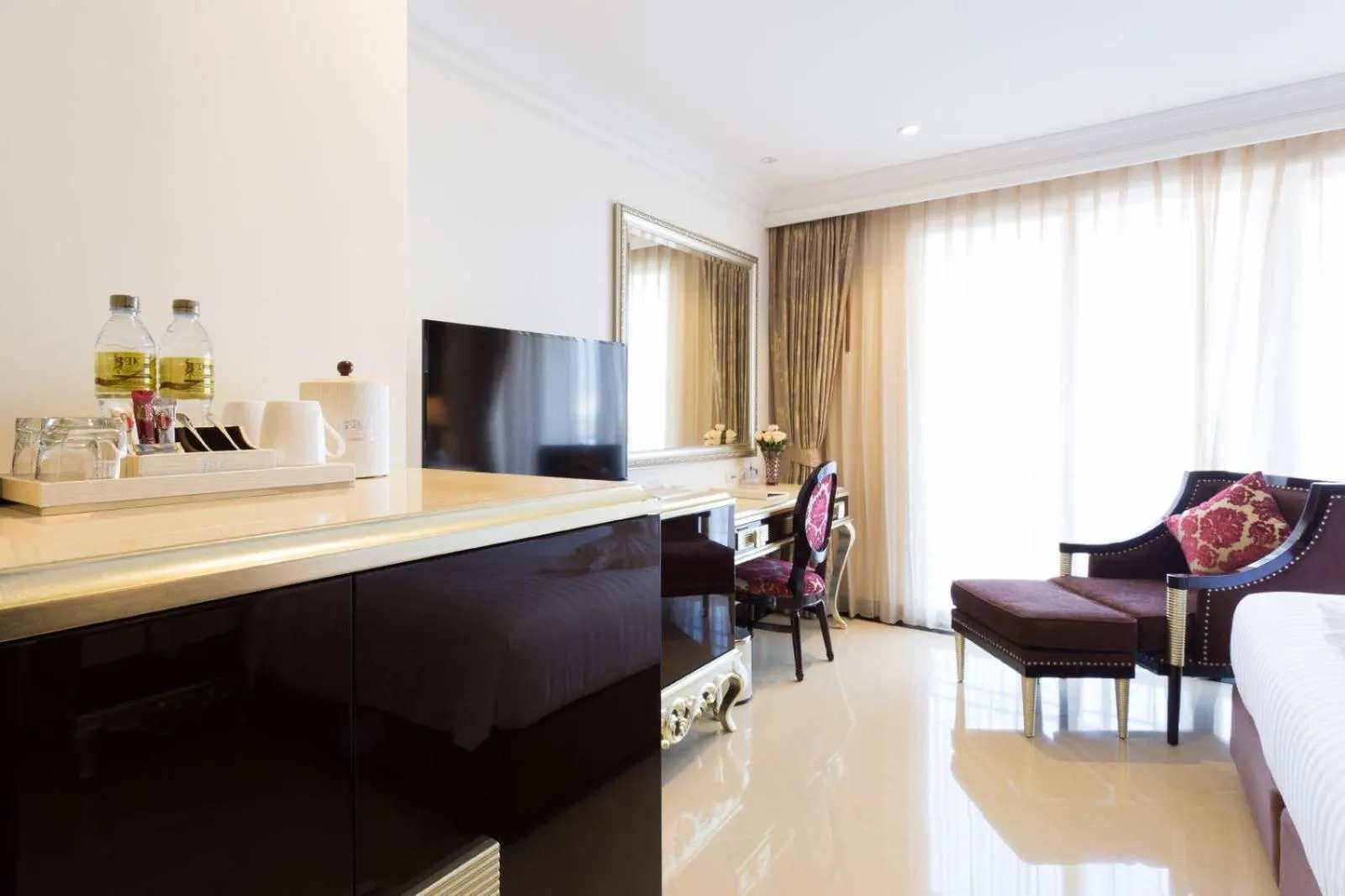 TV and multimedia in LK President