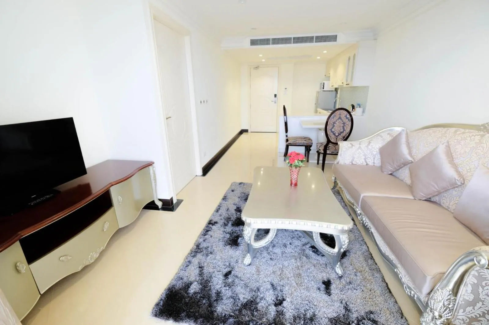 TV and multimedia in LK President