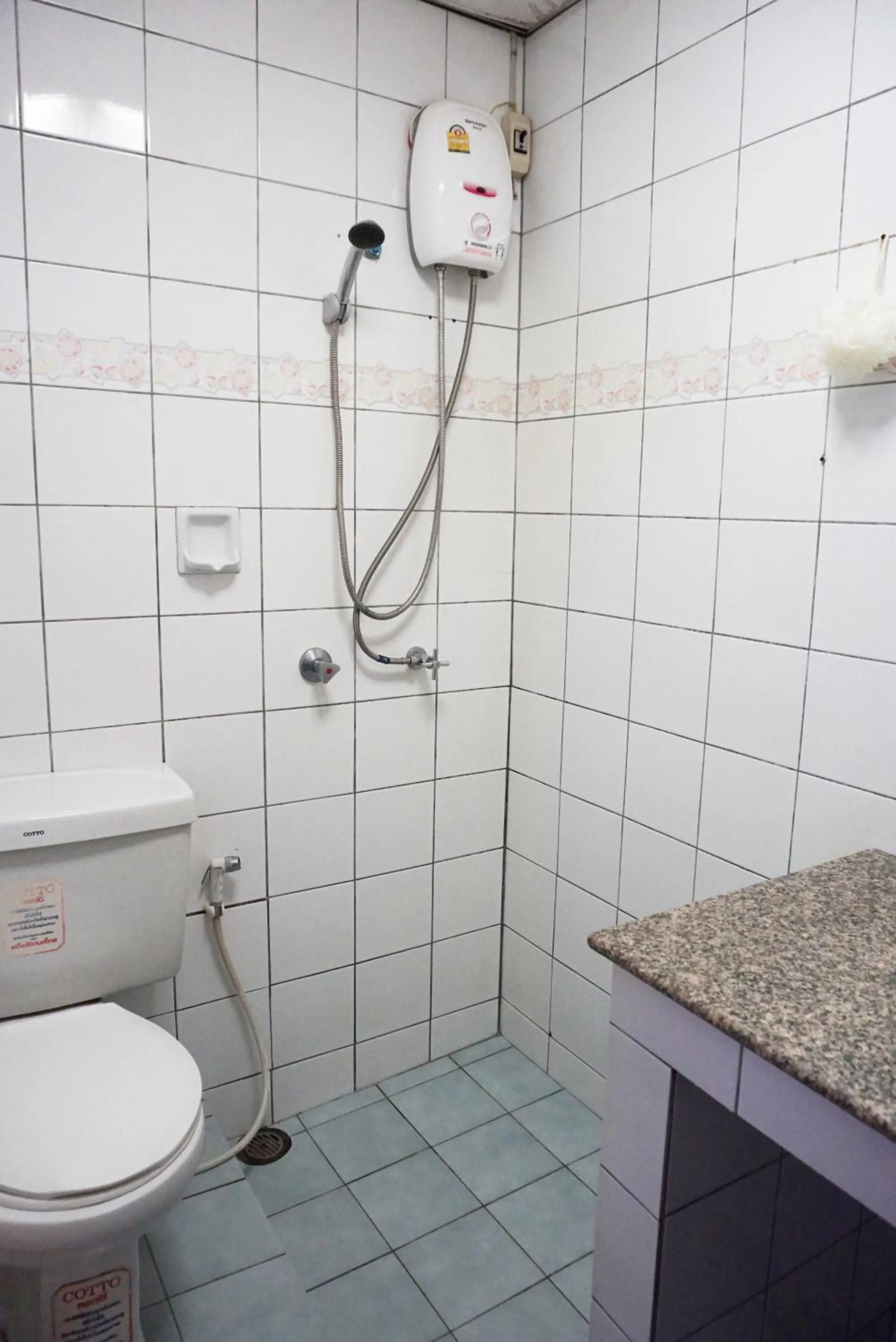 Bathroom in Sureena Hotel