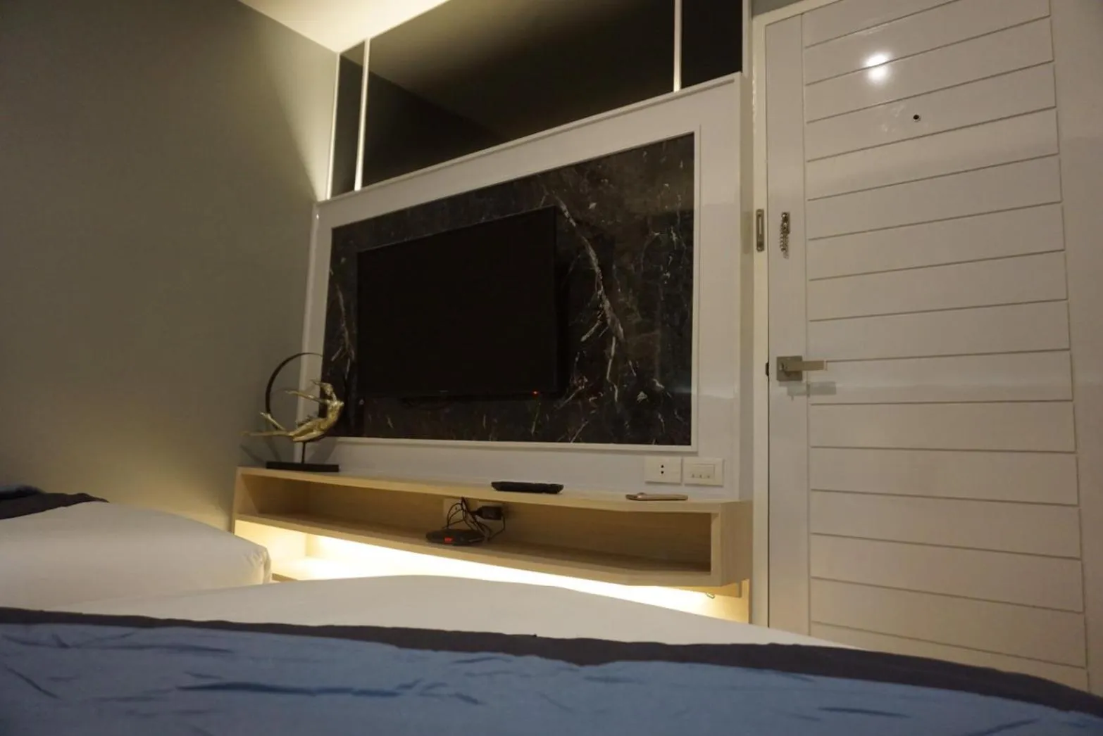 Bed in Sureena Hotel