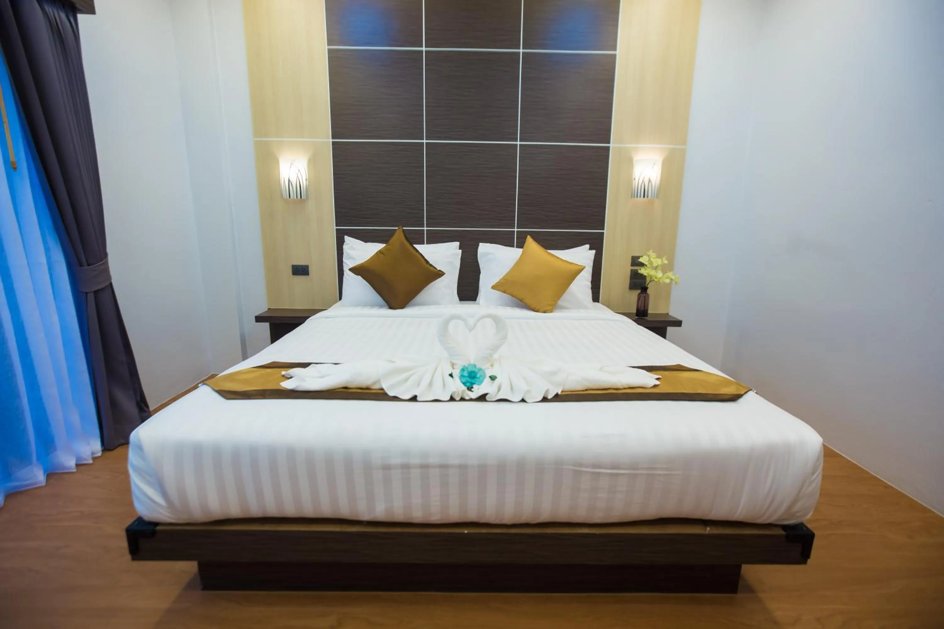 Photo of the whole room, Bed in The S.G Hotel