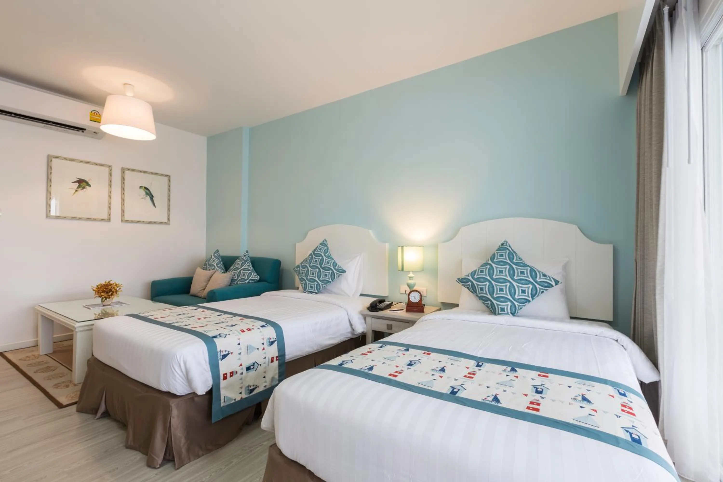 Bed in Somewhere Koh Sichang