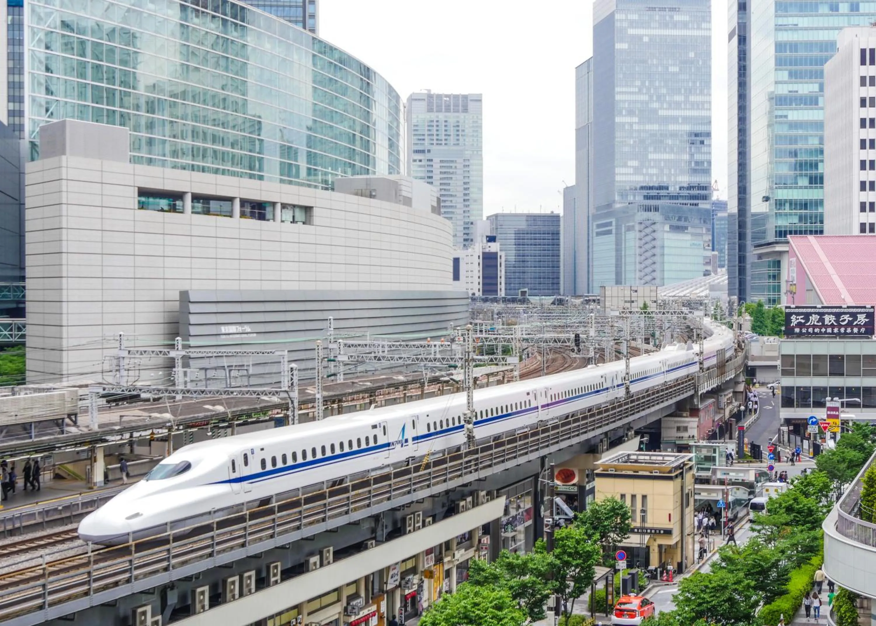 Nearby landmark in Oakwood Premier Tokyo