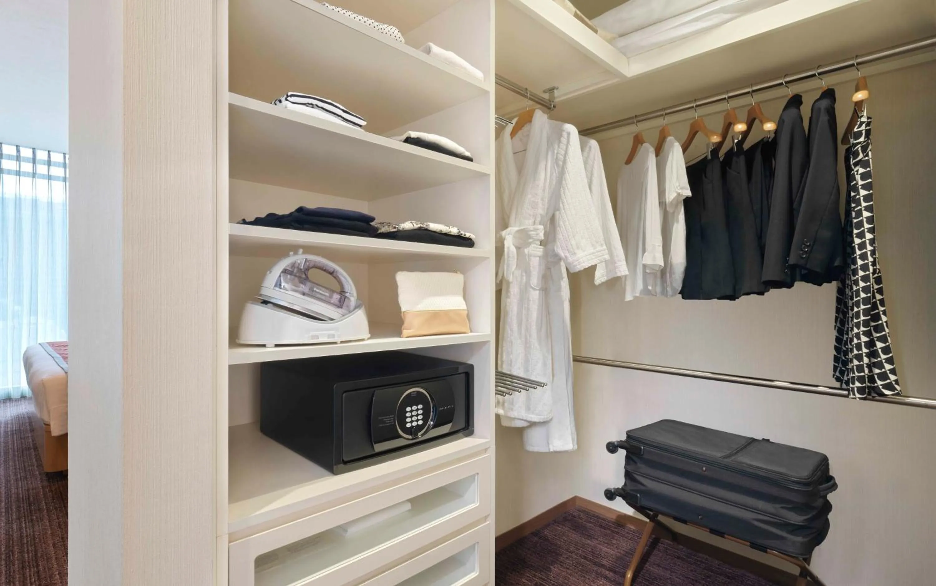 Other in Oakwood Premier Tokyo