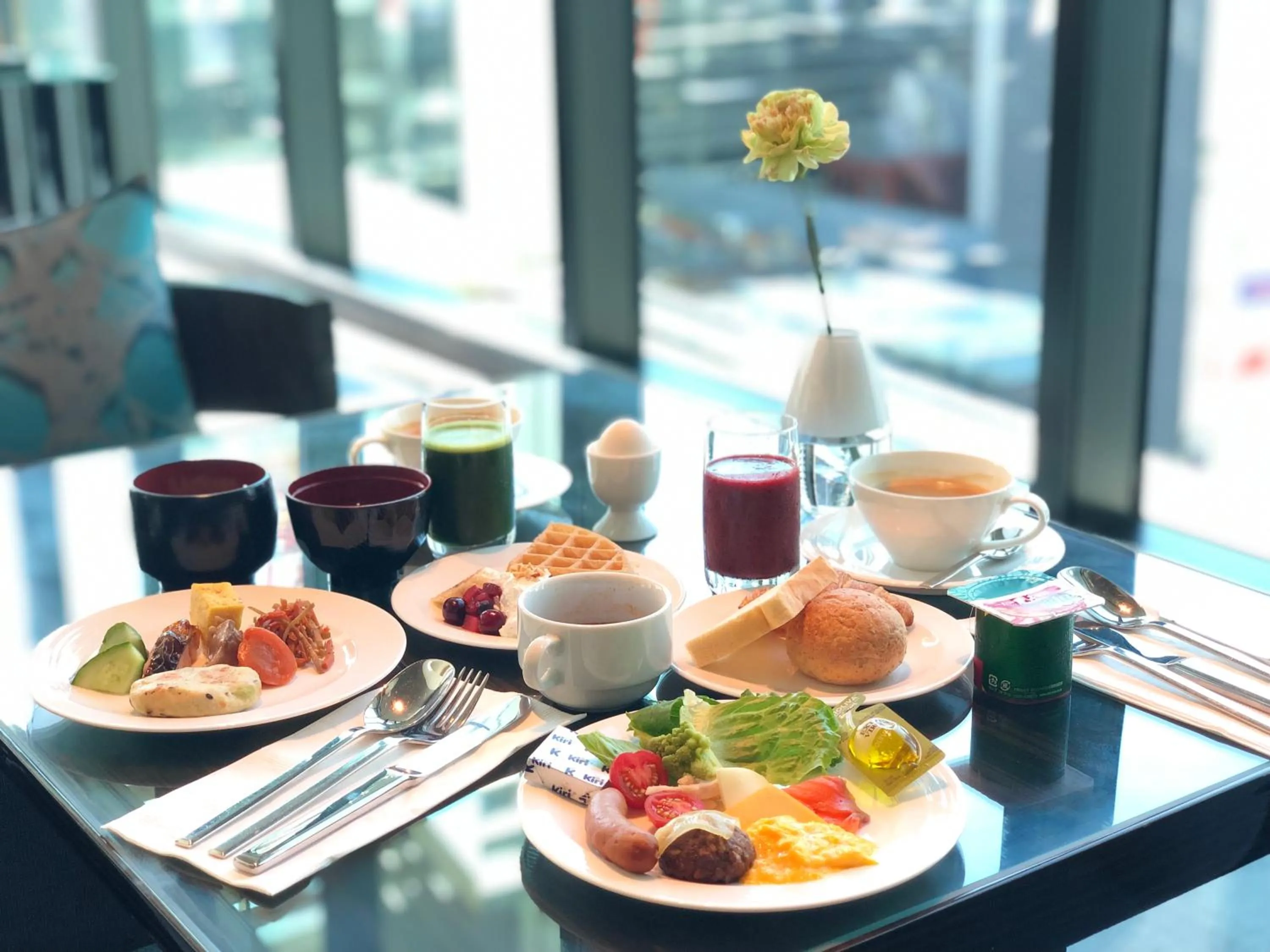 Breakfast in Oakwood Premier Tokyo