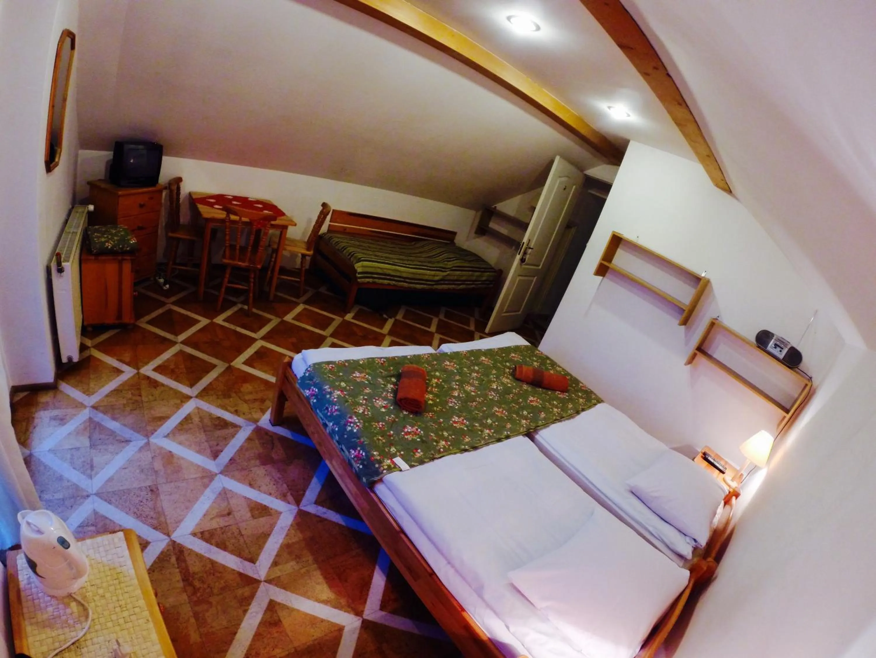 Bedroom, Bed in Willa Alpina