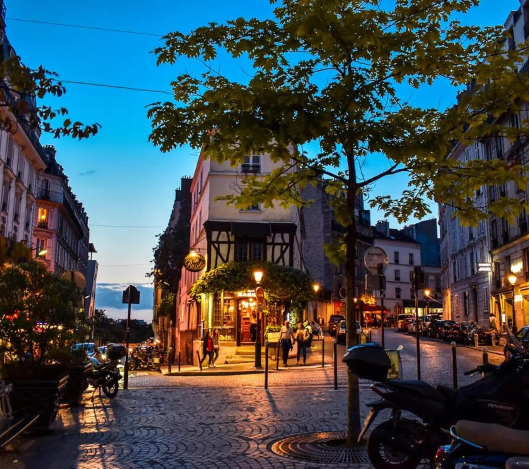 Nearby landmark in Plug inn Montmartre by Hiphophostels