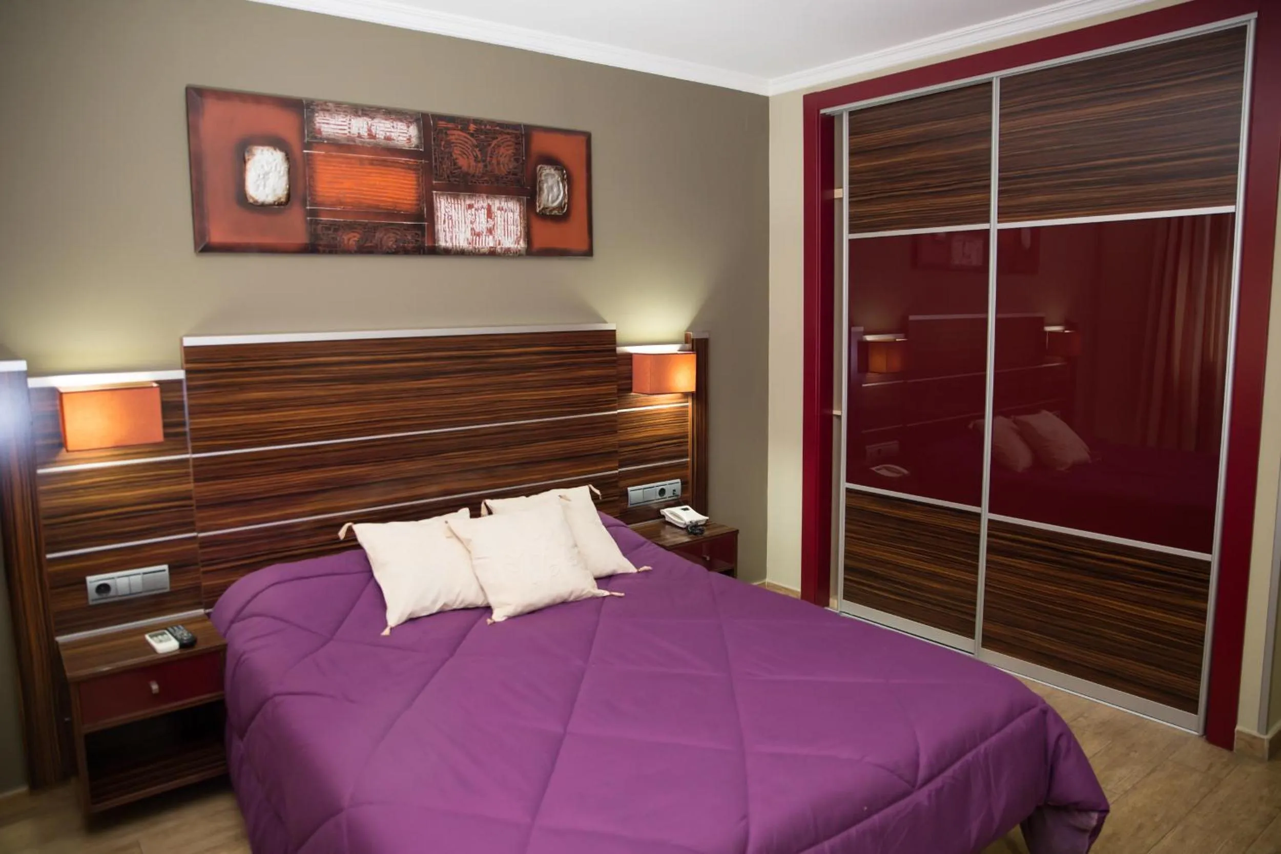 Photo of the whole room, Bed in Hotel Noguera El Albir