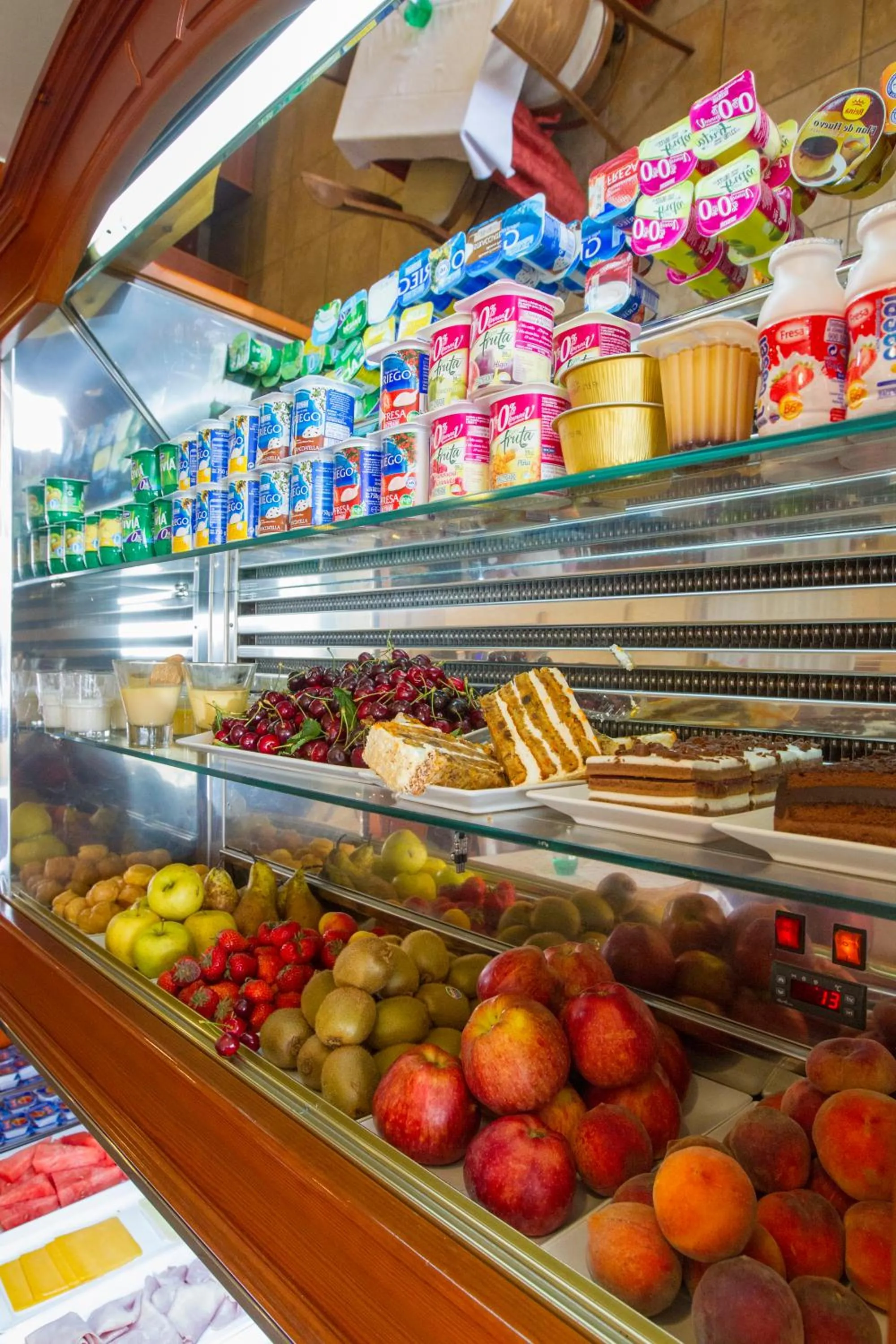 Restaurant/places to eat in Hotel Noguera El Albir