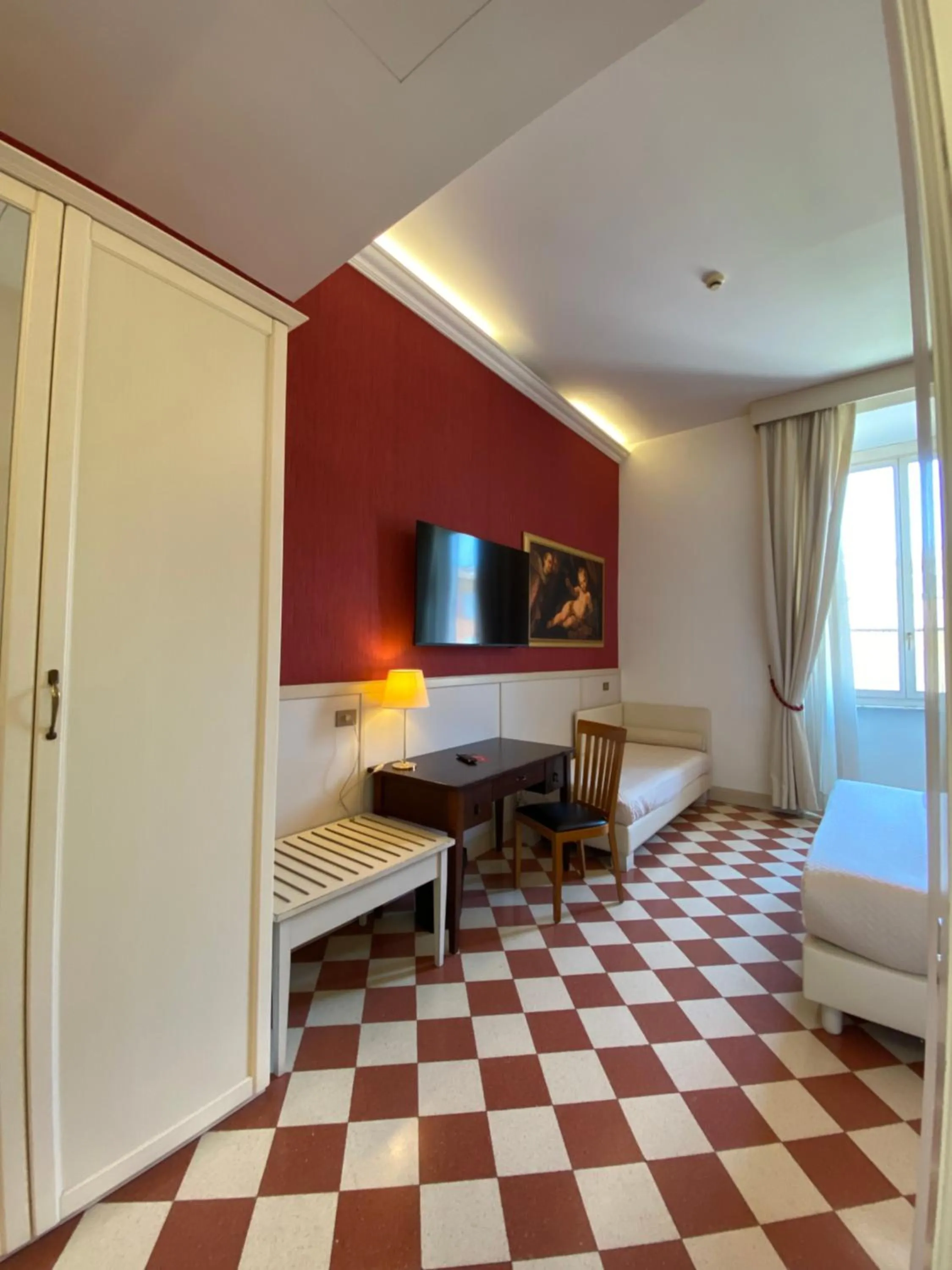 Bed in Basilica Hotel