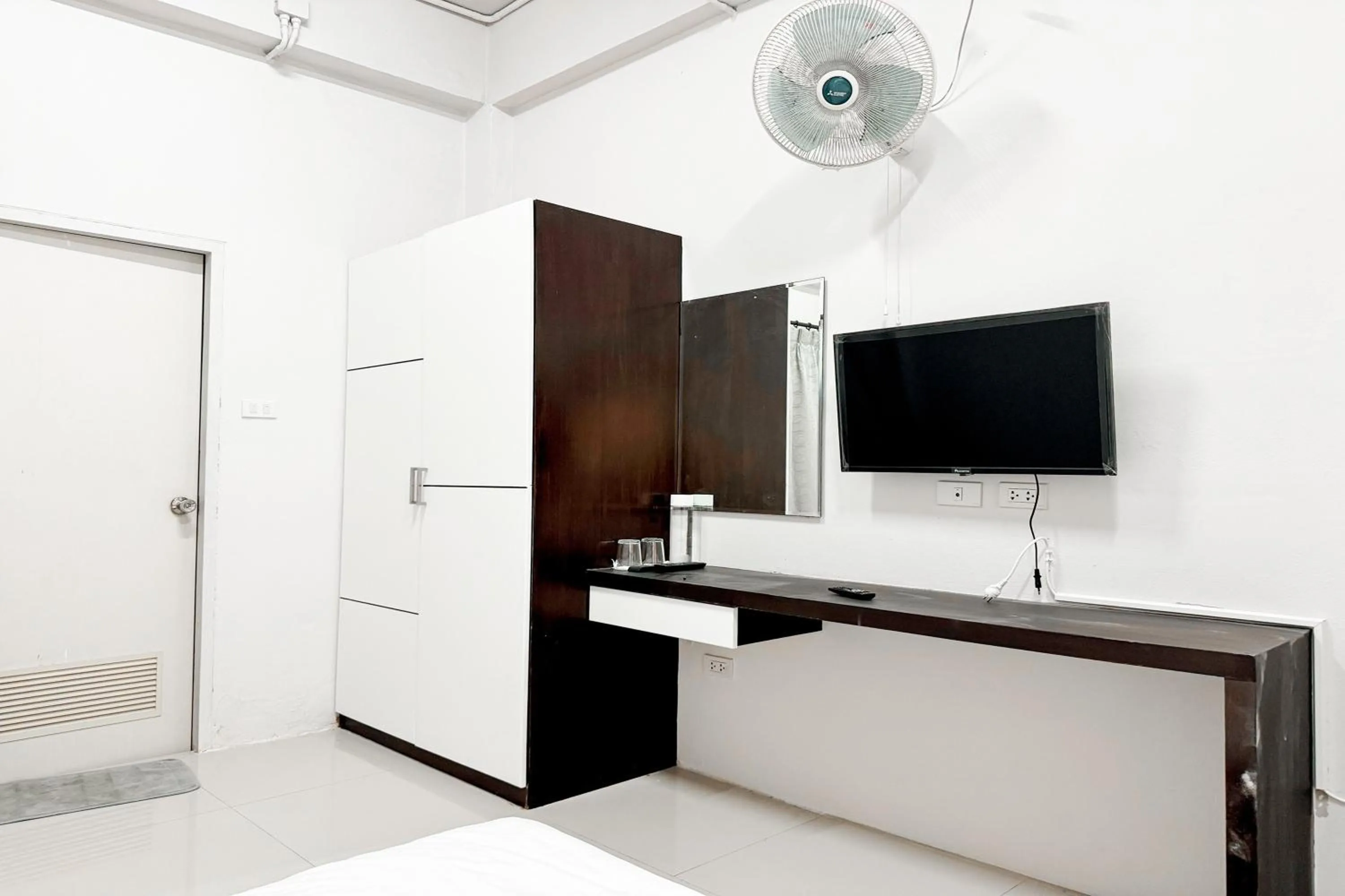 TV and multimedia in TF Apartment